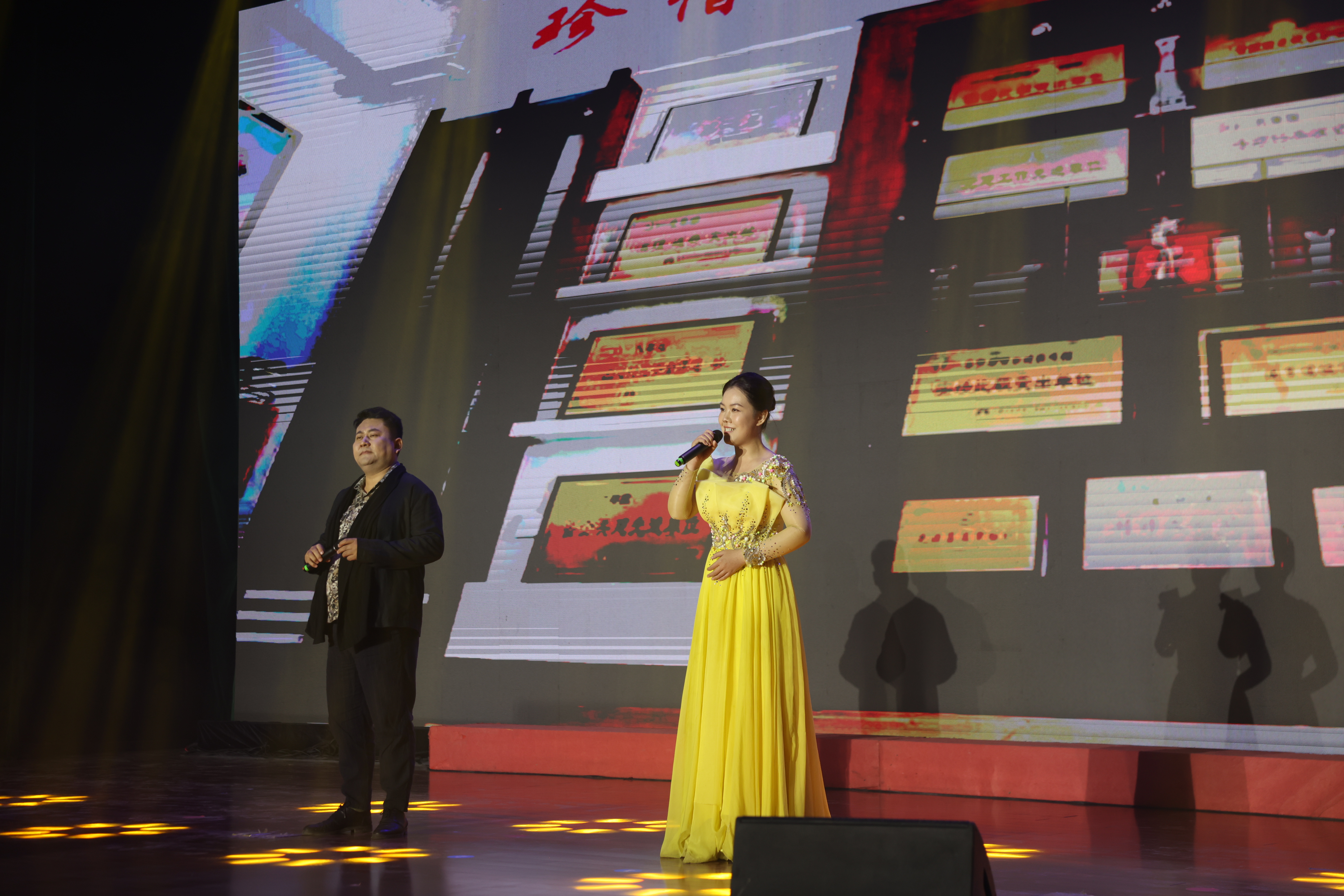 女人与公狍交酡女免费