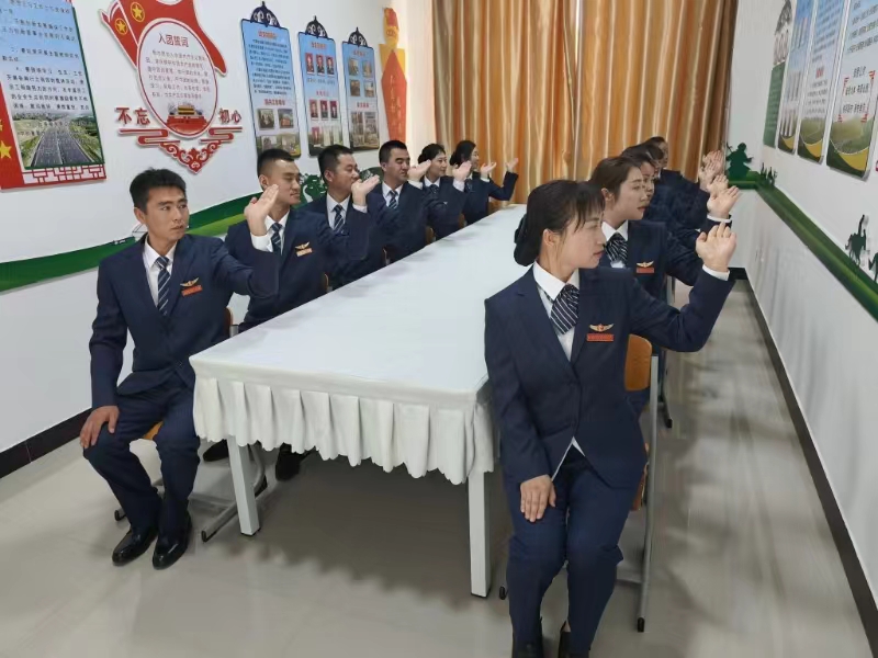 女人与公狍交酡女免费