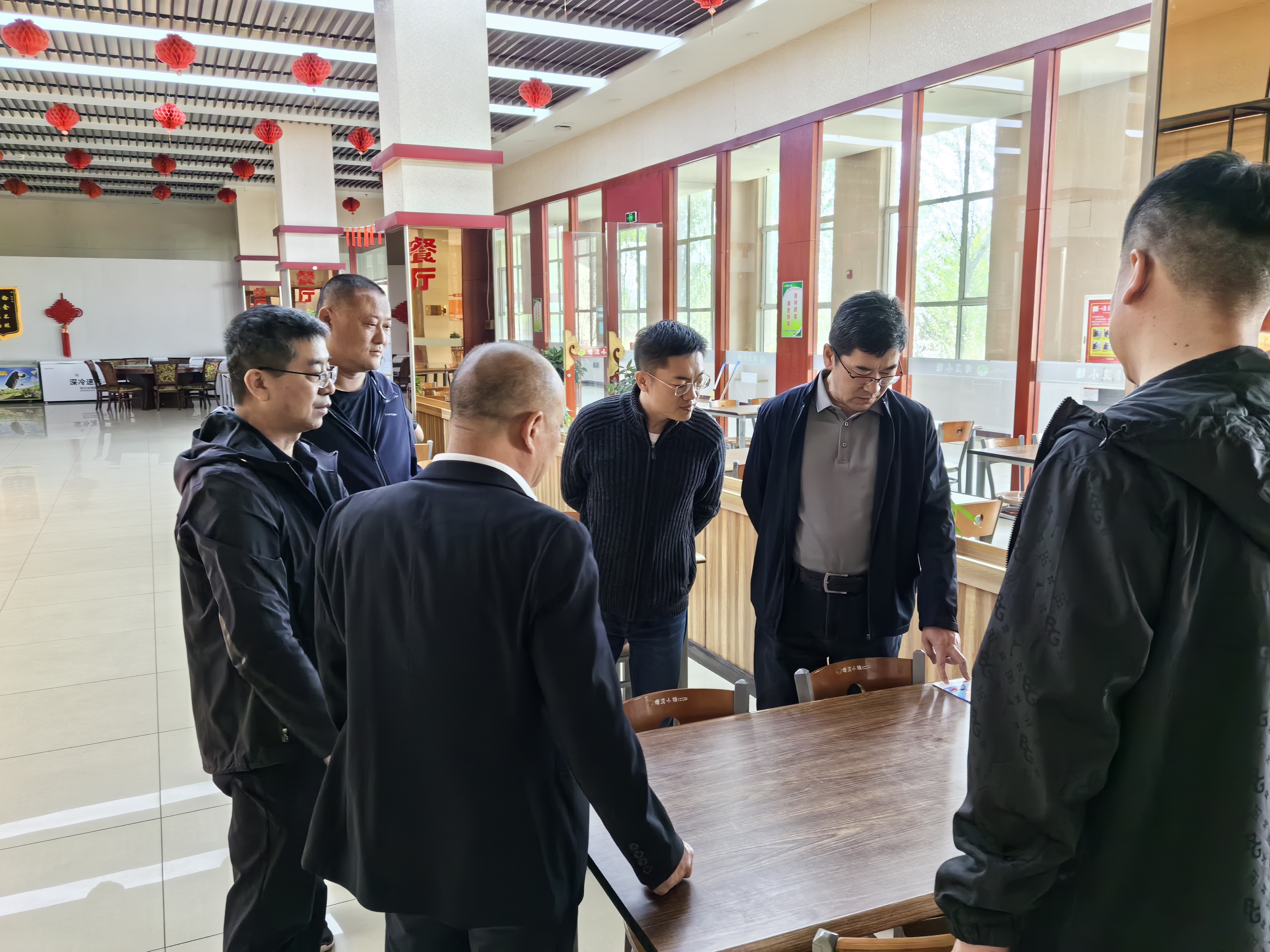 女人与公狍交酡女免费