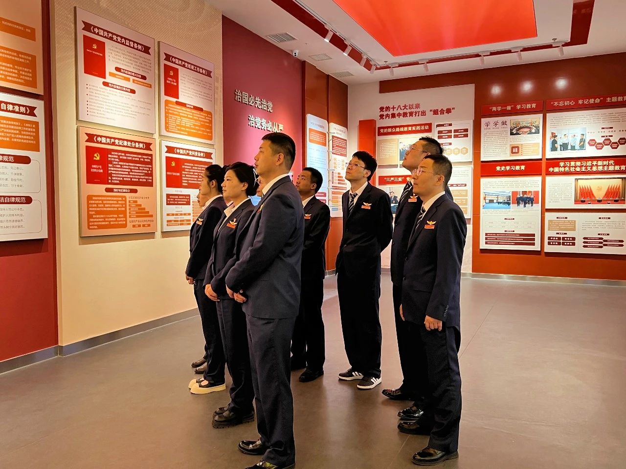 女人与公狍交酡女免费