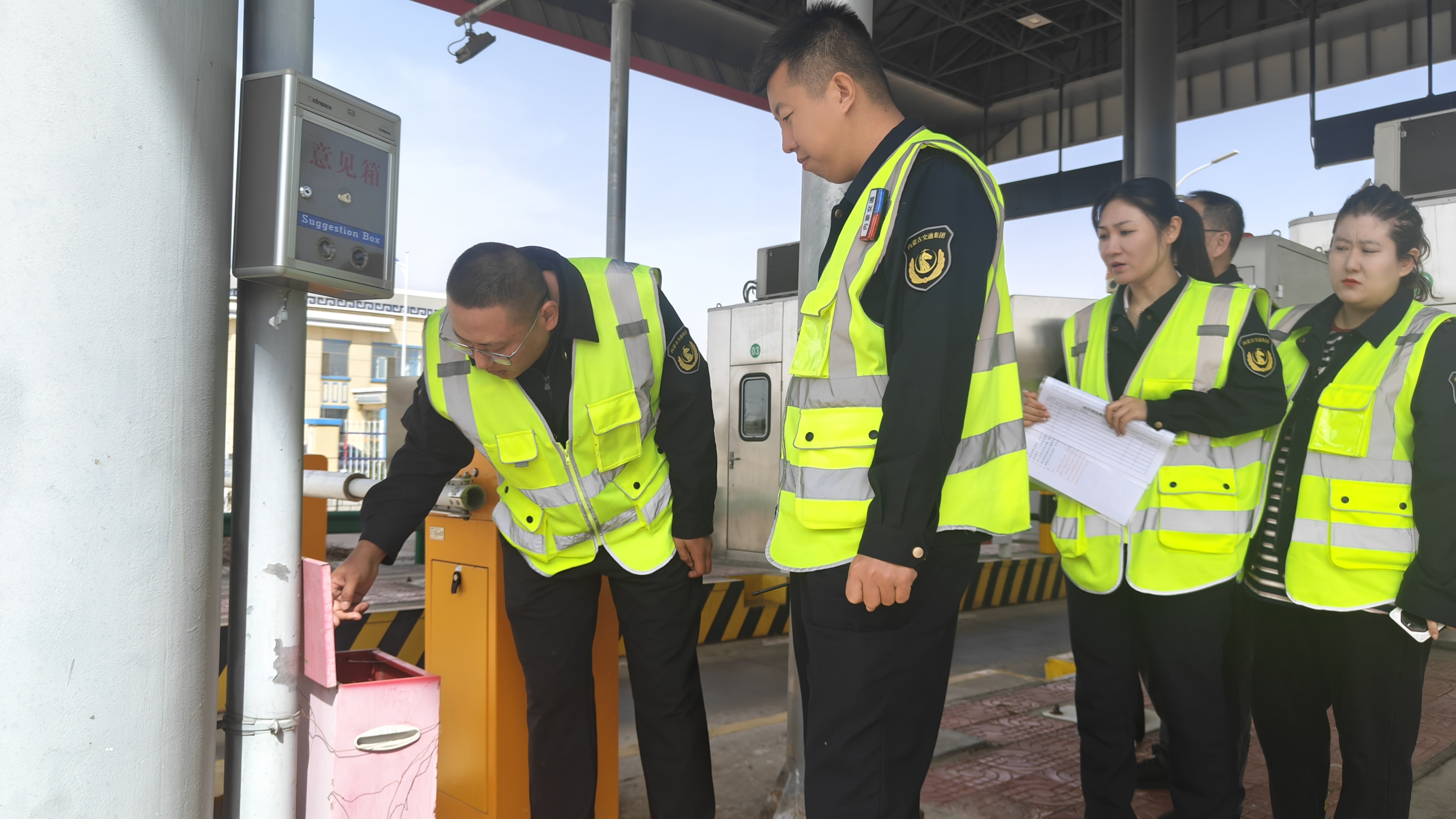 女人与公狍交酡女免费