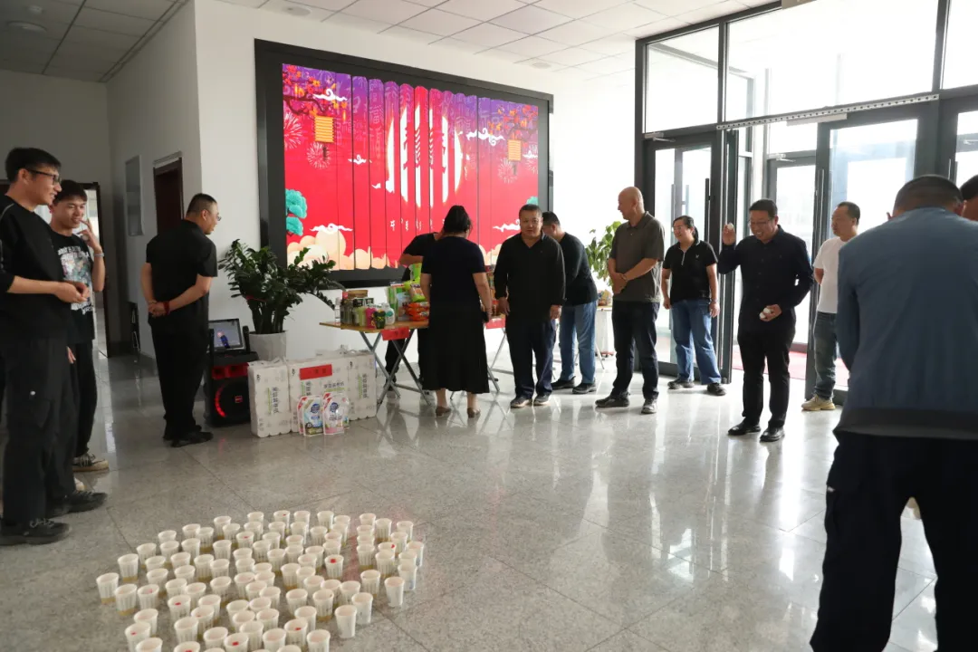 女人与公狍交酡女免费