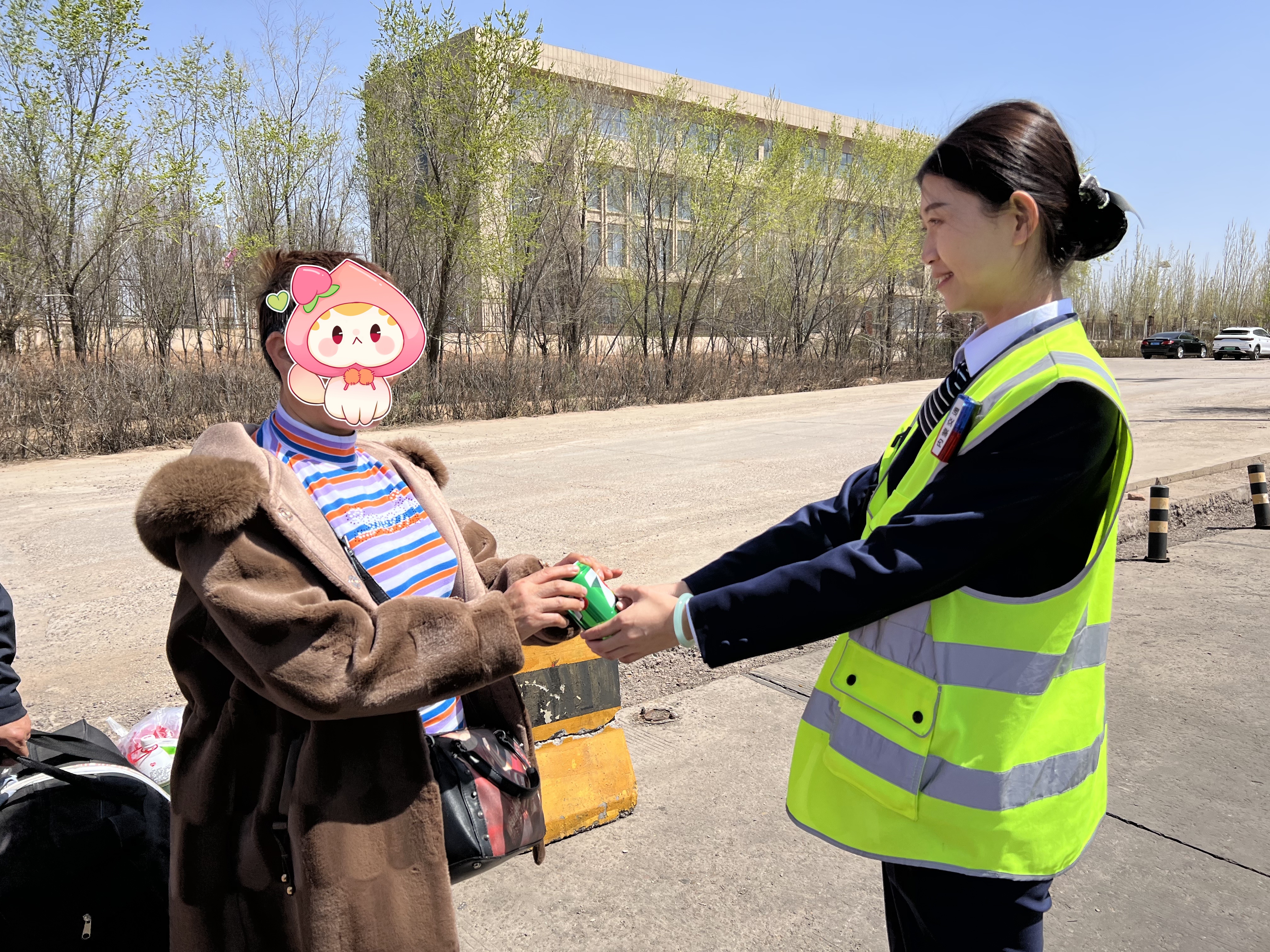 女人与公狍交酡女免费