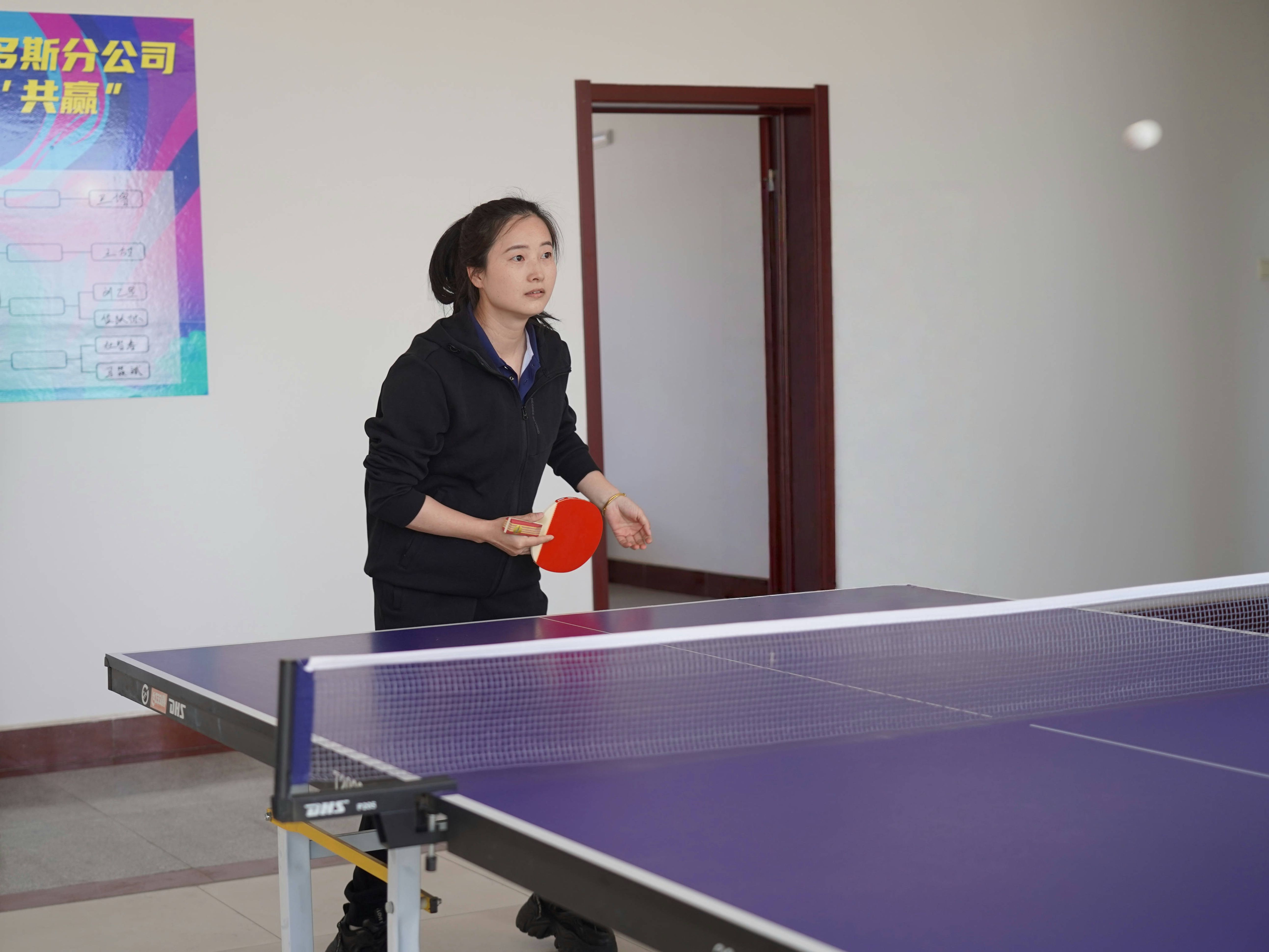 女人与公狍交酡女免费