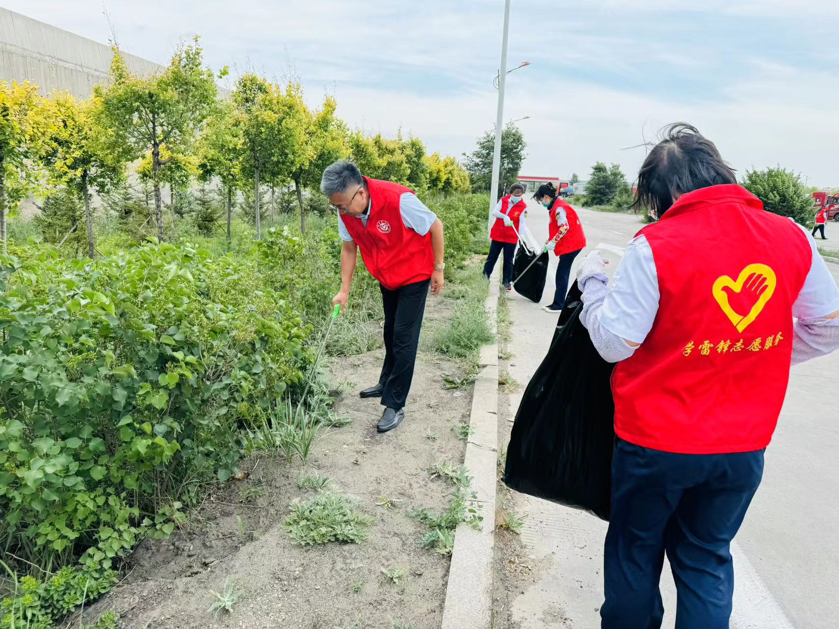 女人与公狍交酡女免费