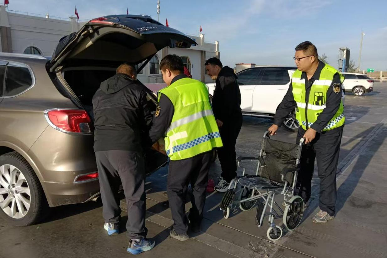 女人与公狍交酡女免费