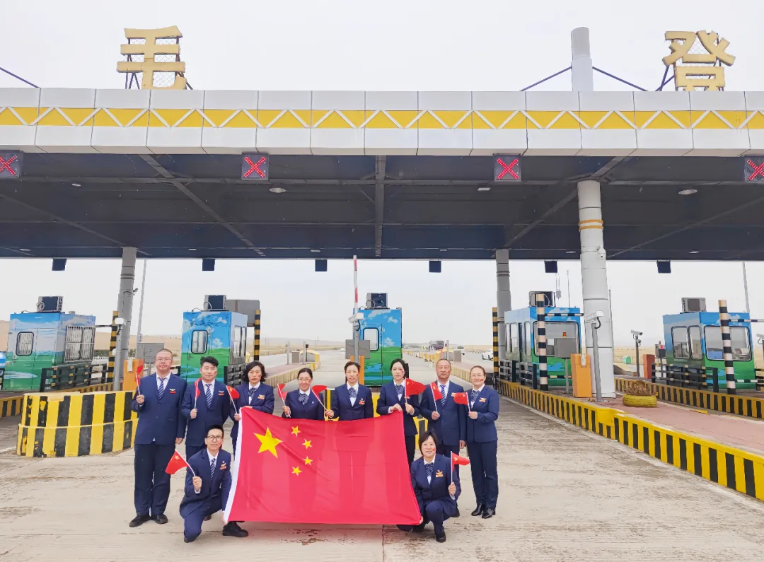 女人与公狍交酡女免费