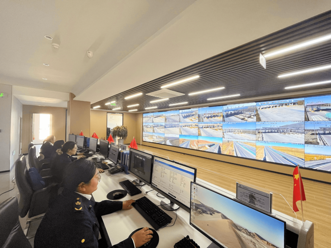 女人与公狍交酡女免费