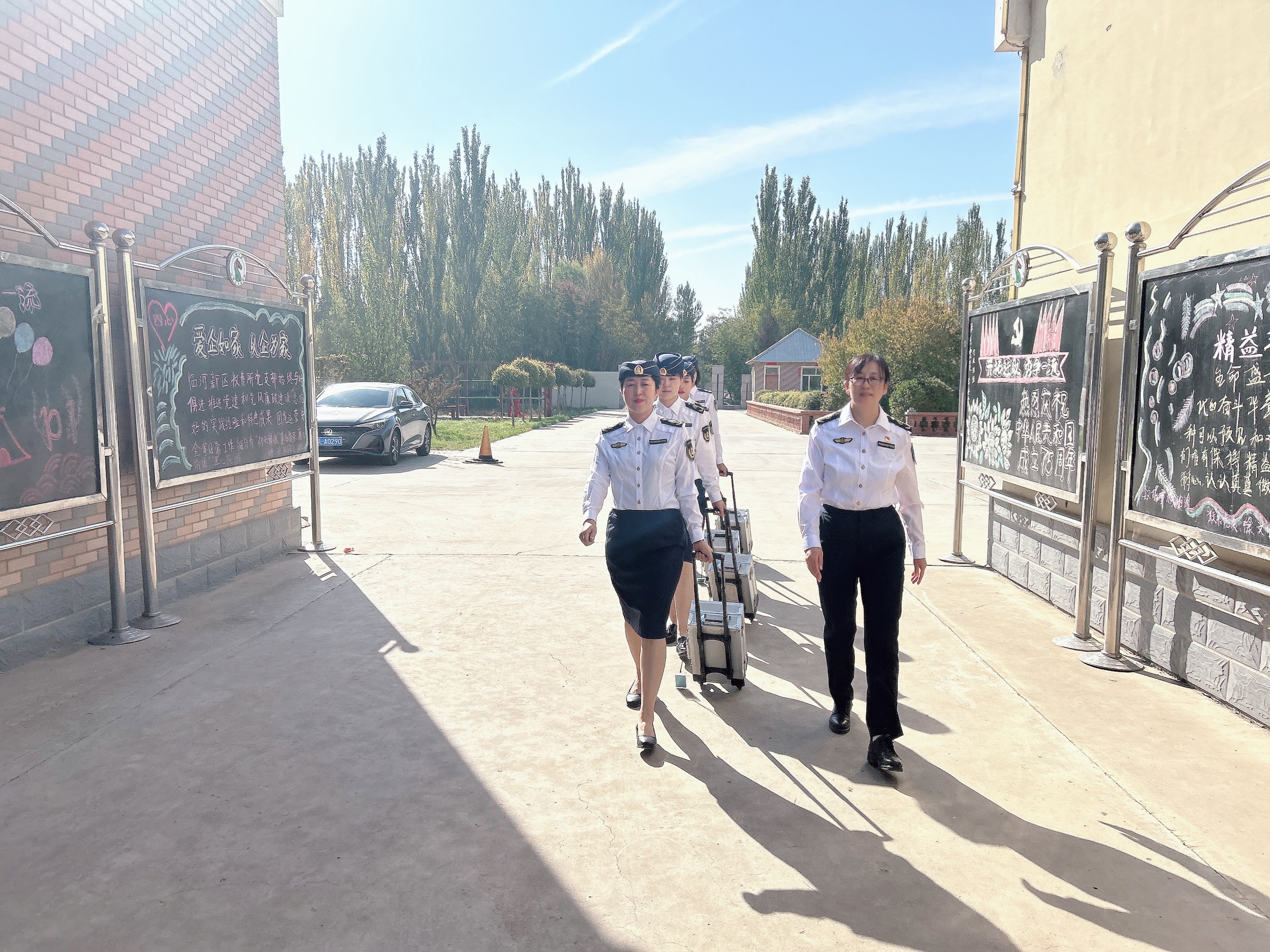 女人与公狍交酡女免费