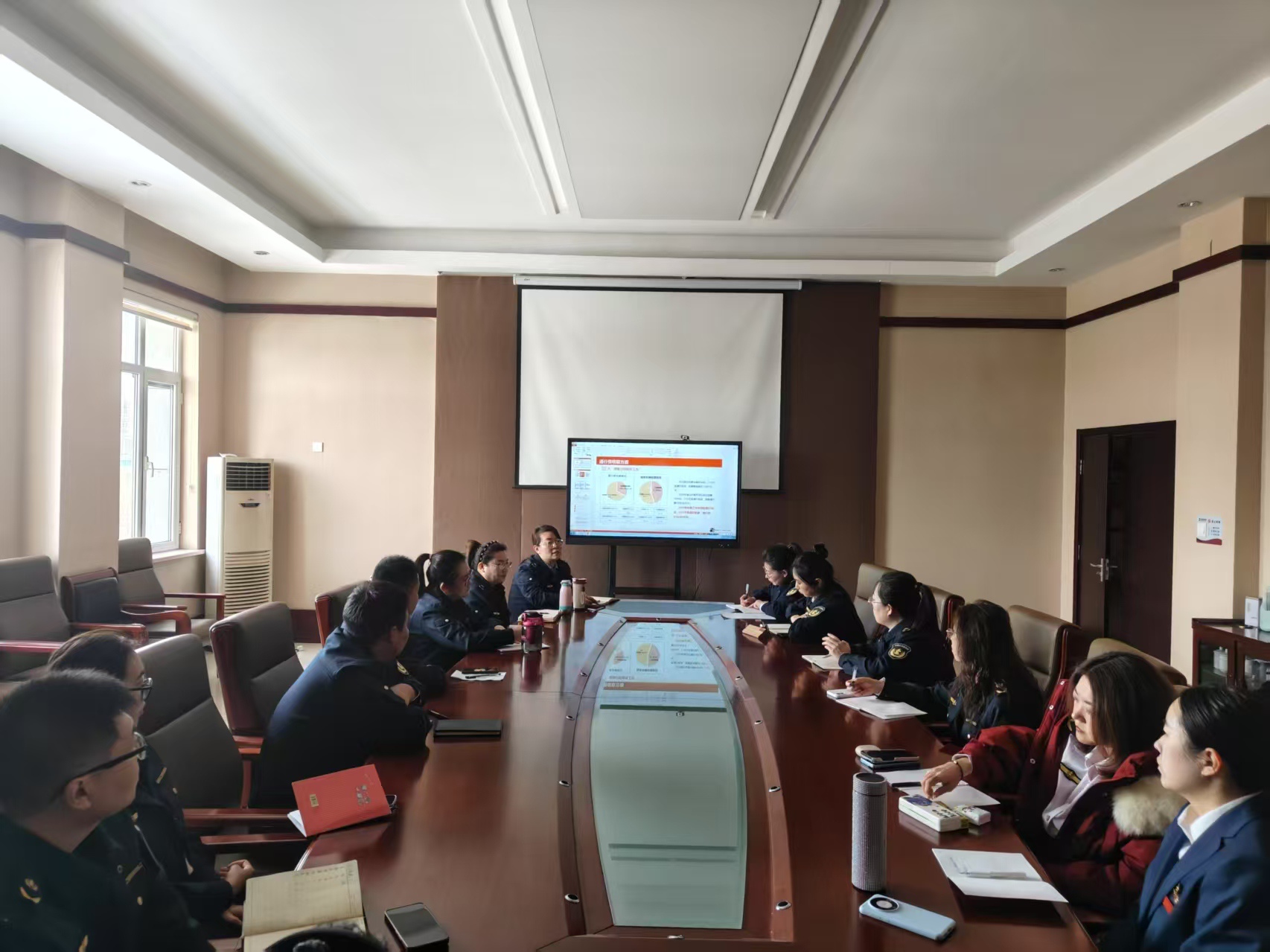 女人与公狍交酡女免费