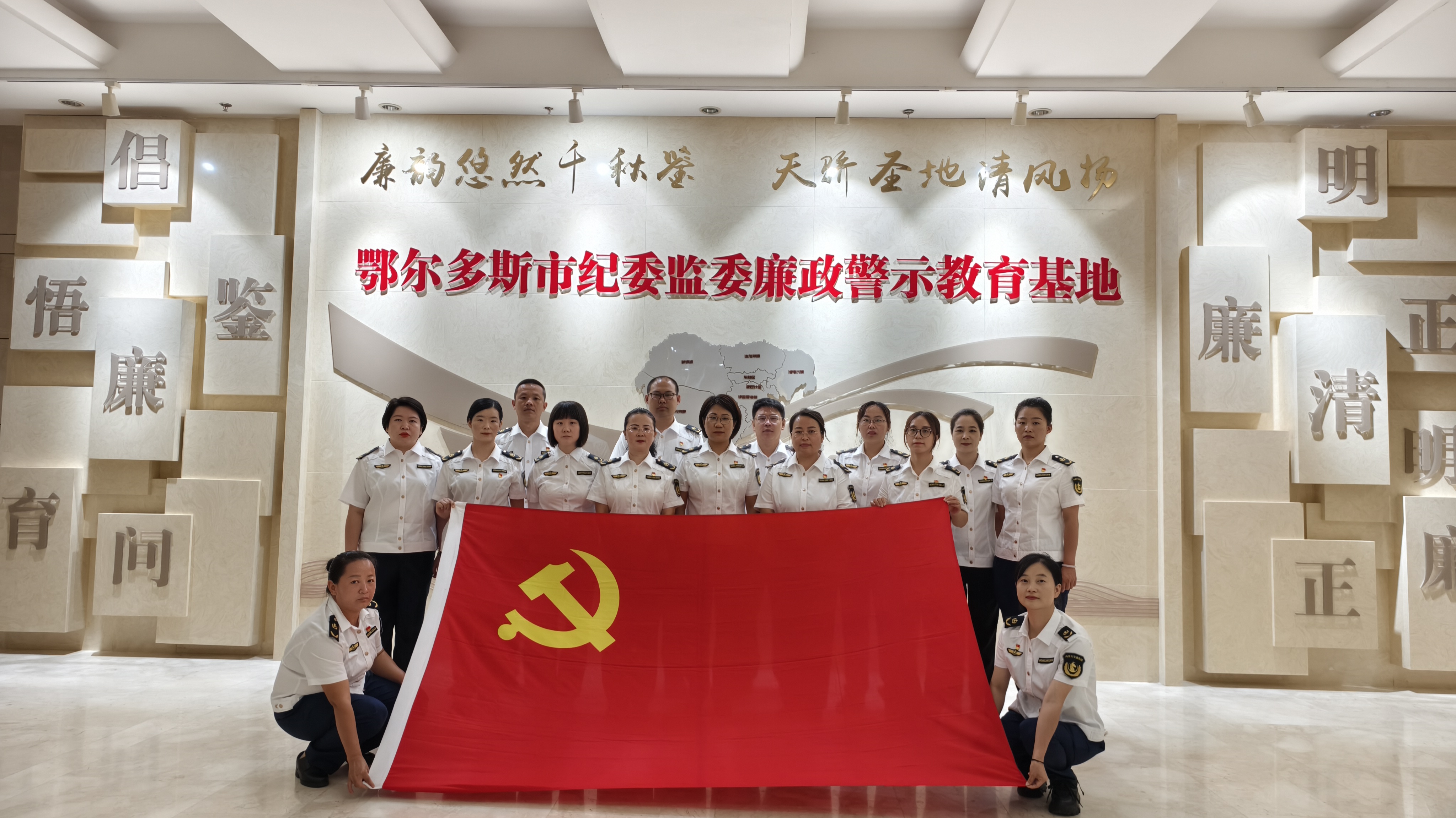 女人与公狍交酡女免费