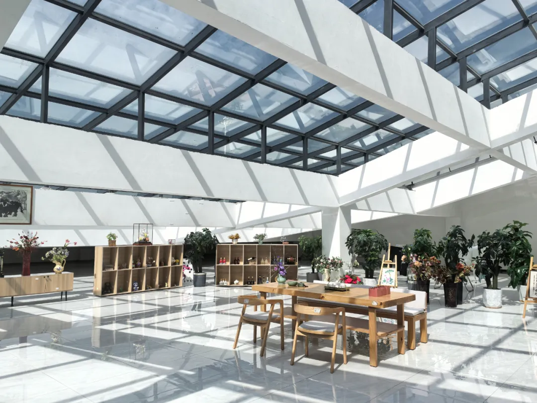 女人与公狍交酡女免费