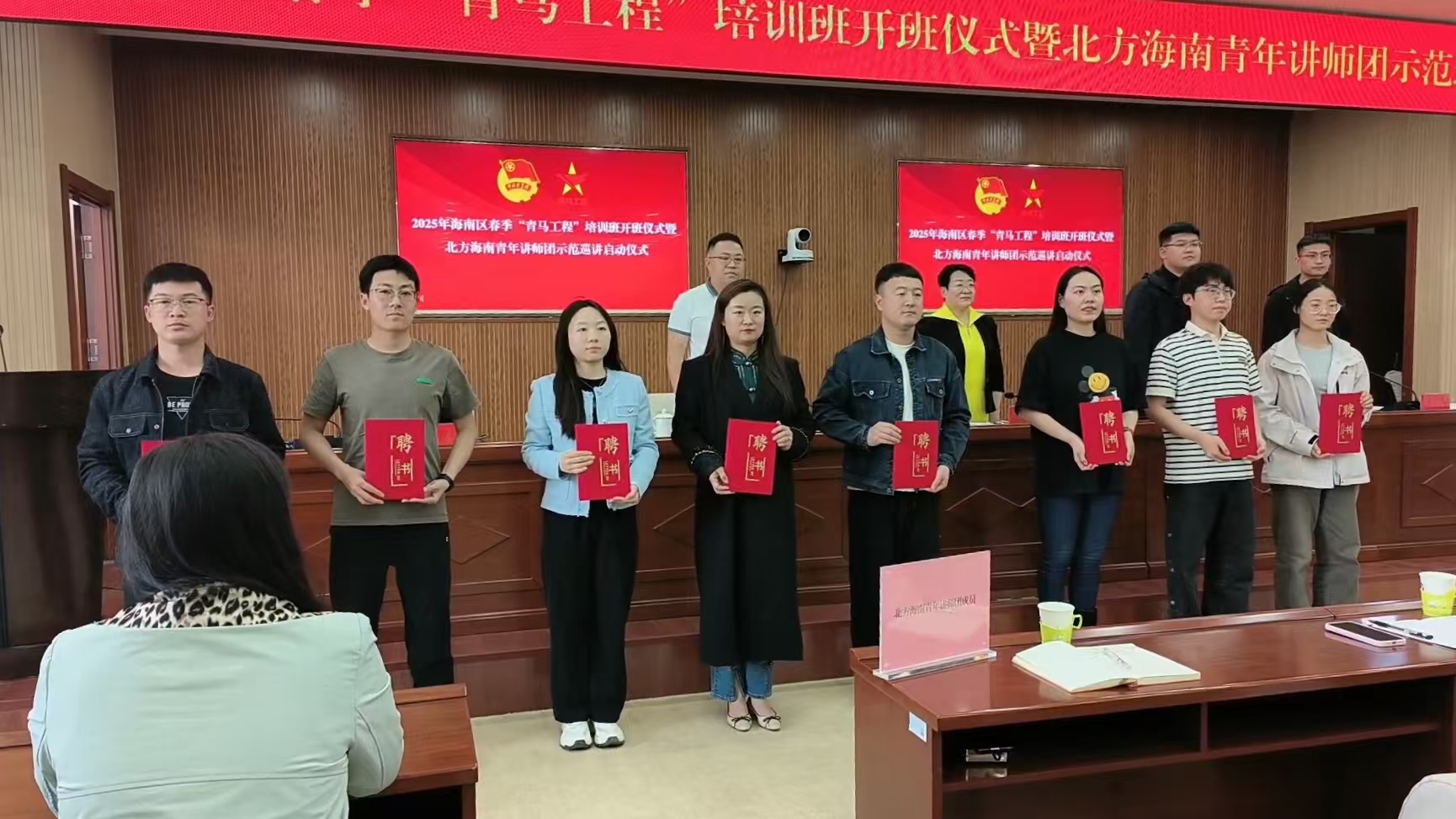 女人与公狍交酡女免费