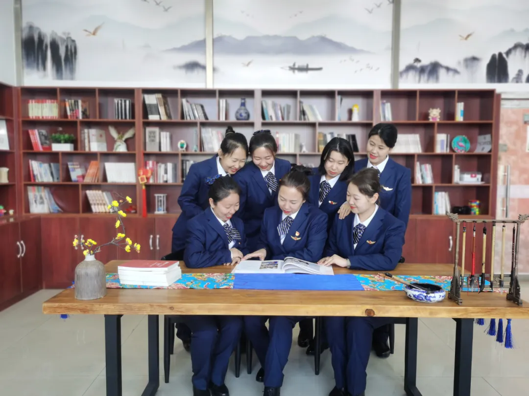 女人与公狍交酡女免费