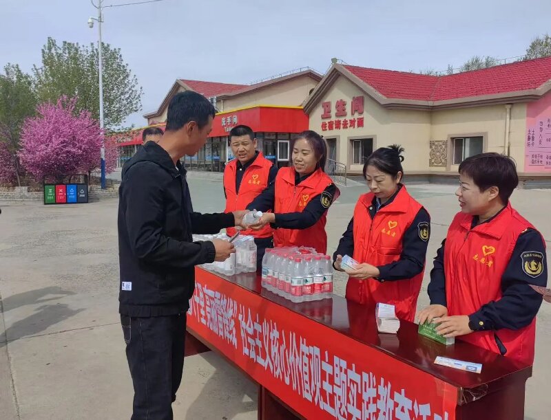 女人与公狍交酡女免费