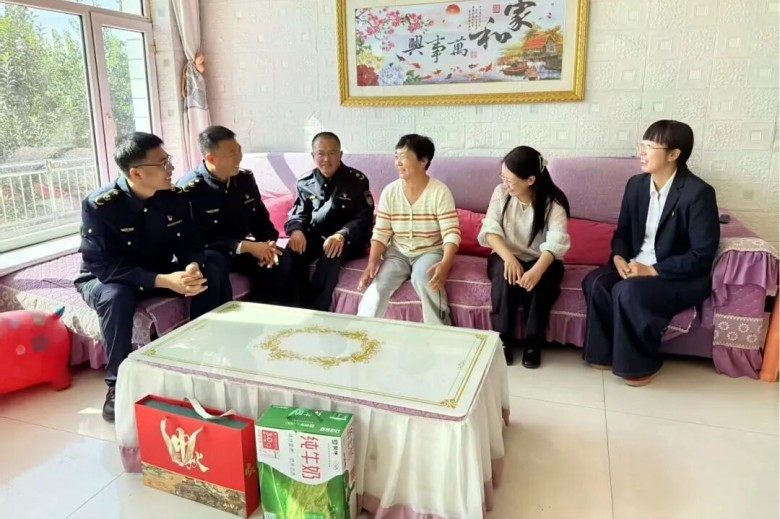 女人与公狍交酡女免费