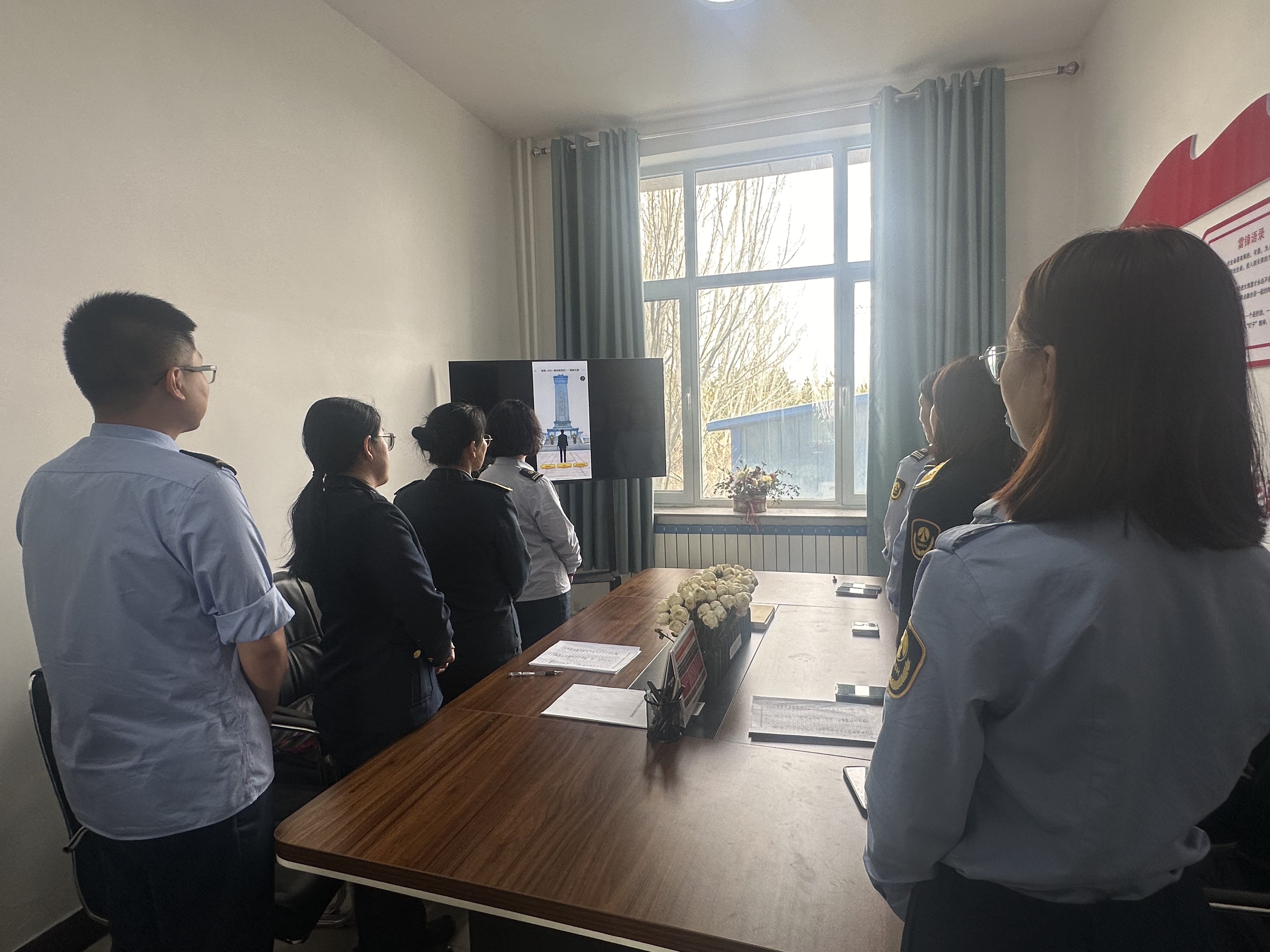 女人与公狍交酡女免费