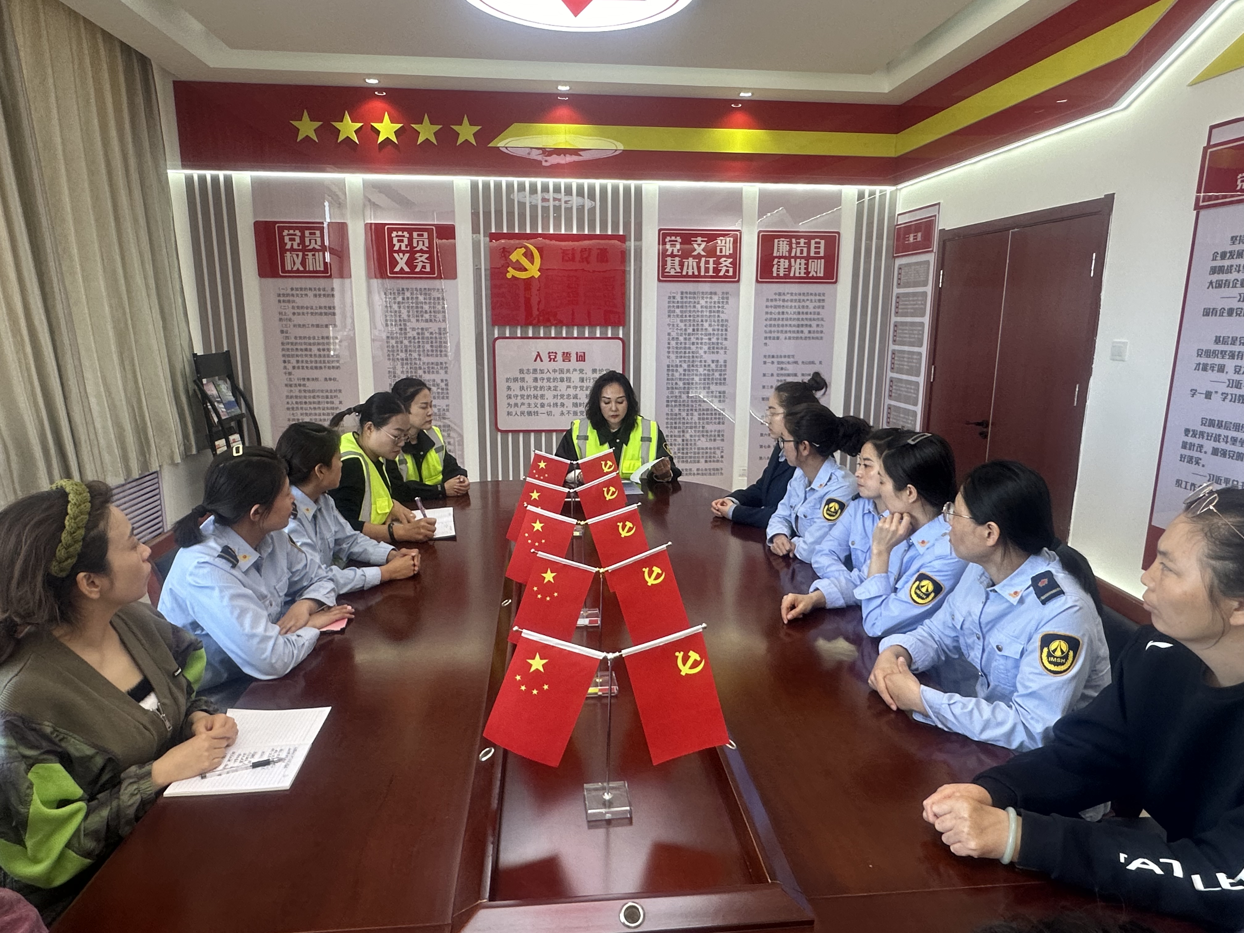 女人与公狍交酡女免费