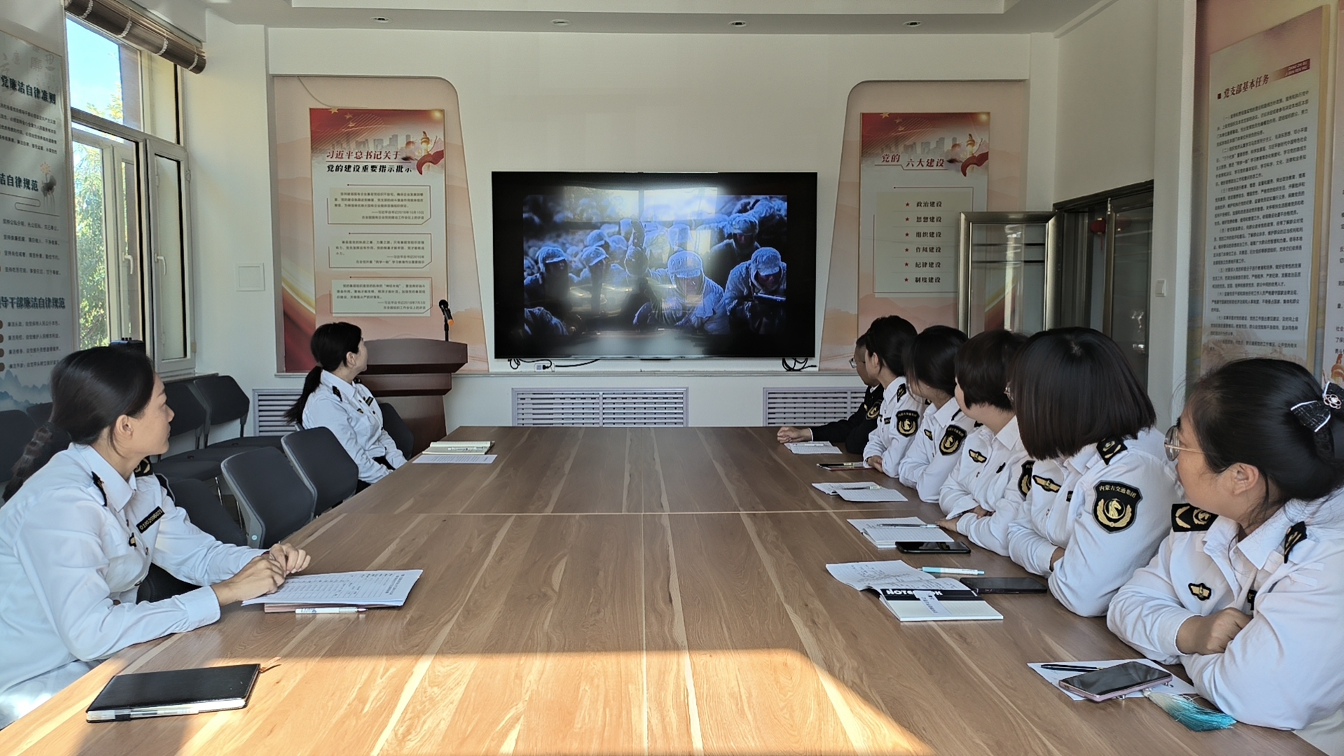 女人与公狍交酡女免费