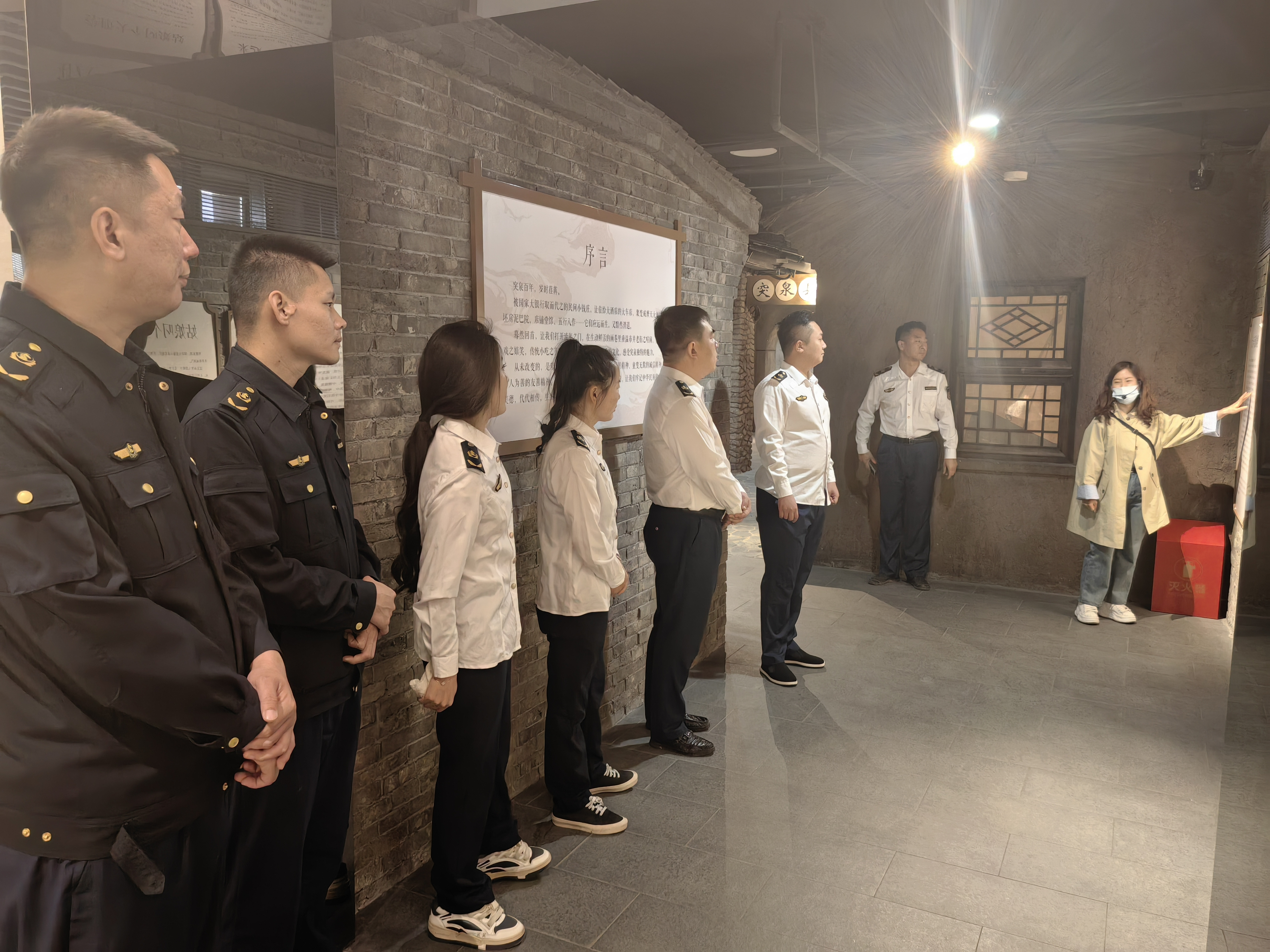 女人与公狍交酡女免费