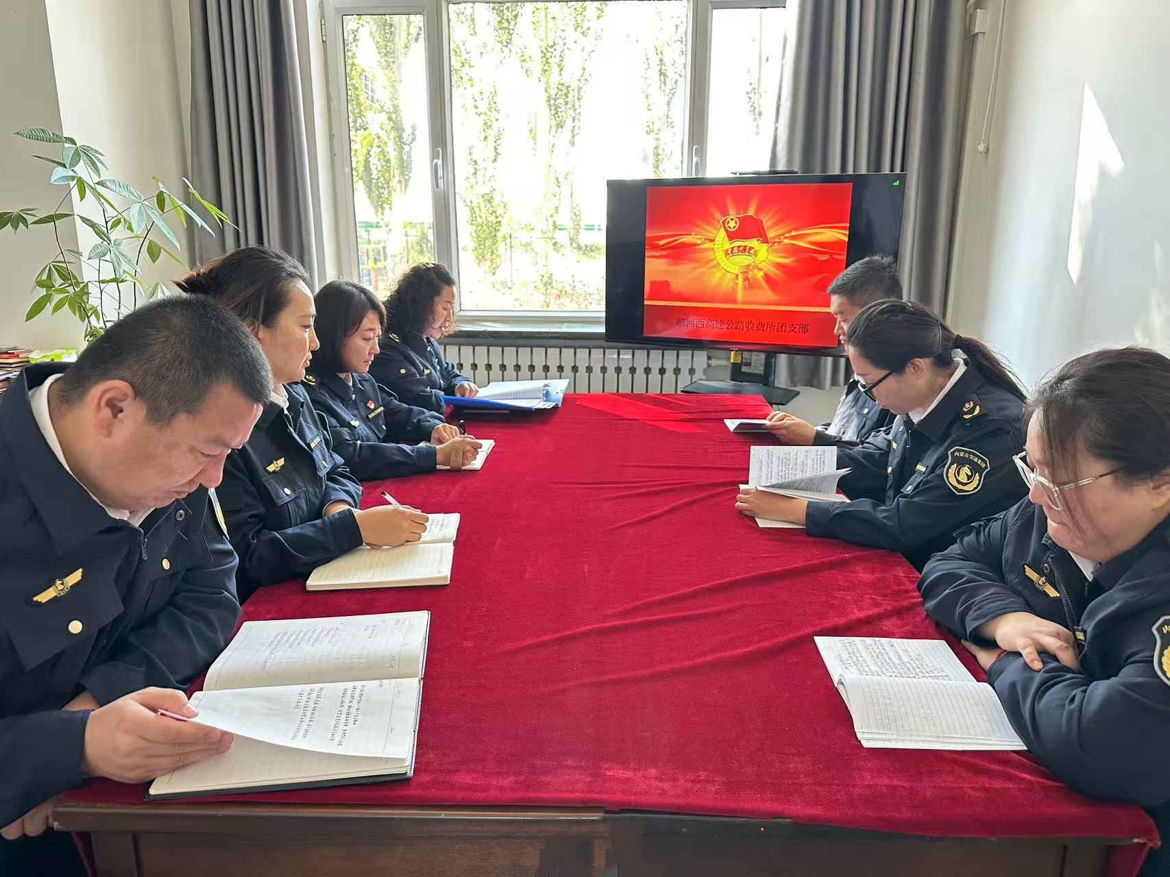 女人与公狍交酡女免费