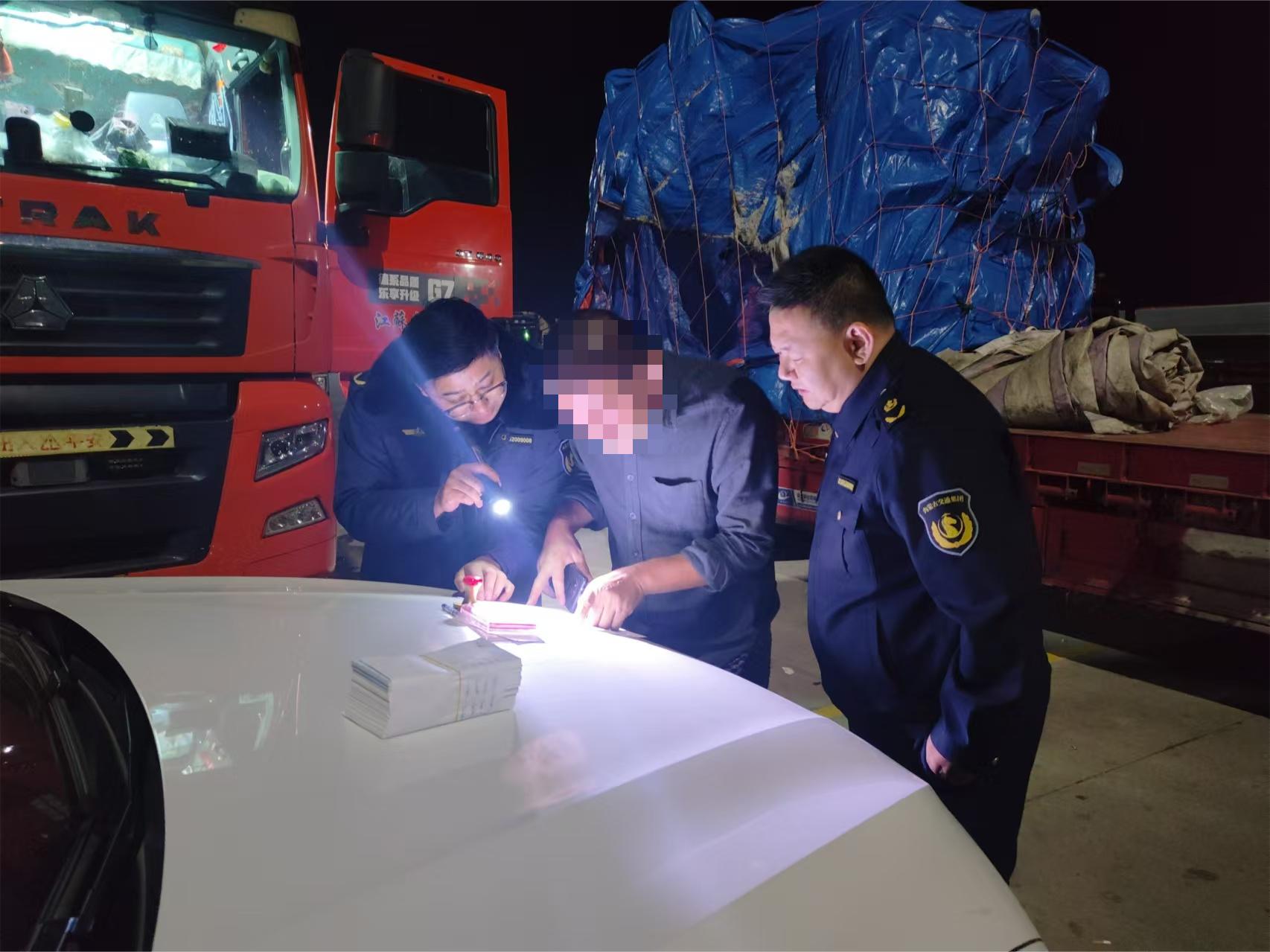 女人与公狍交酡女免费