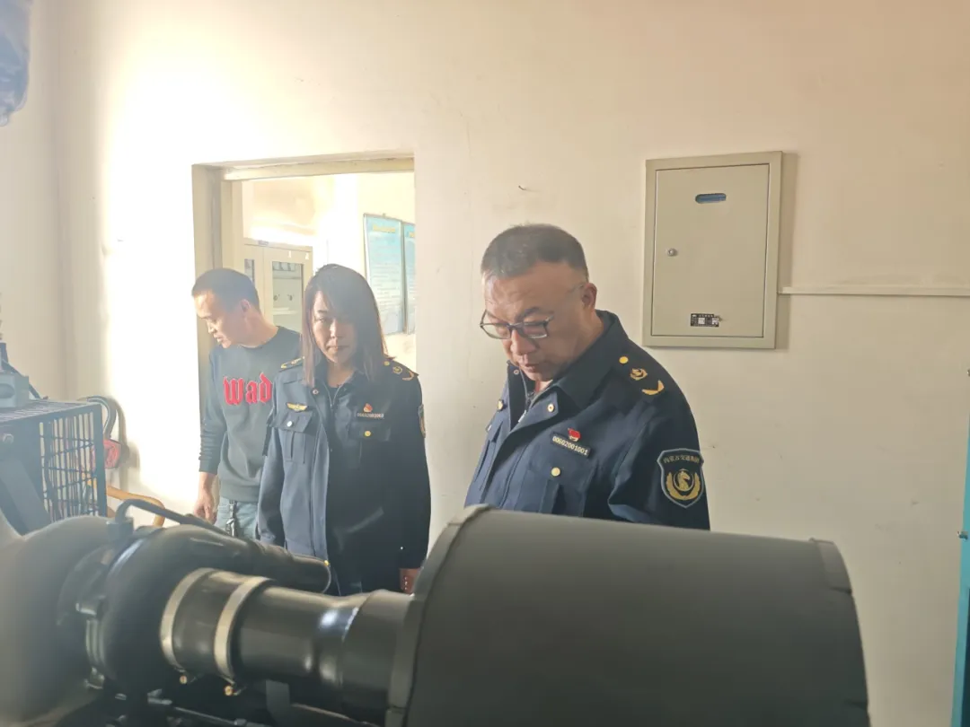 女人与公狍交酡女免费