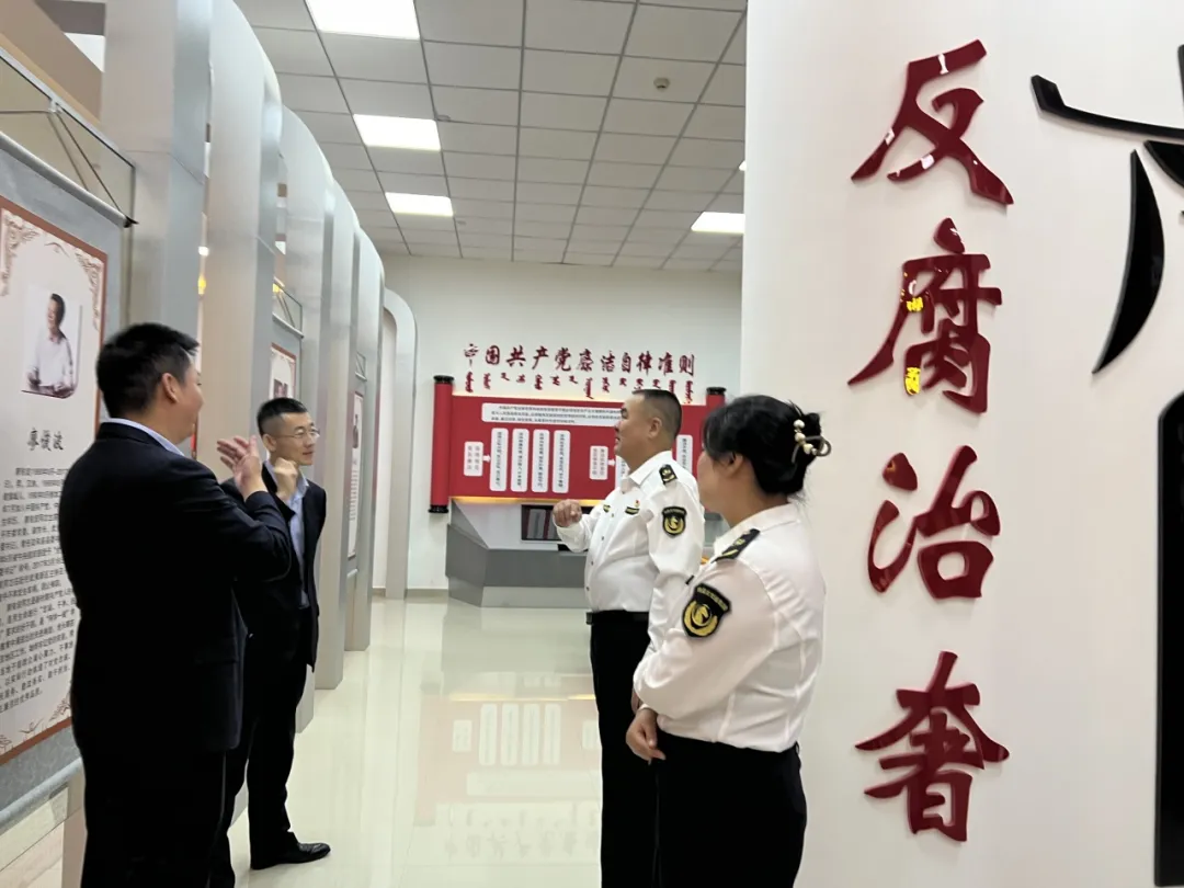 女人与公狍交酡女免费