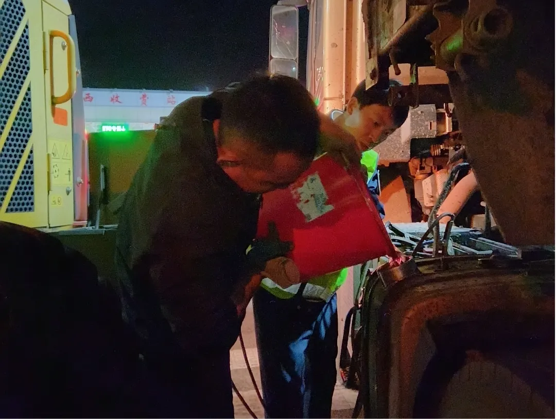 女人与公狍交酡女免费