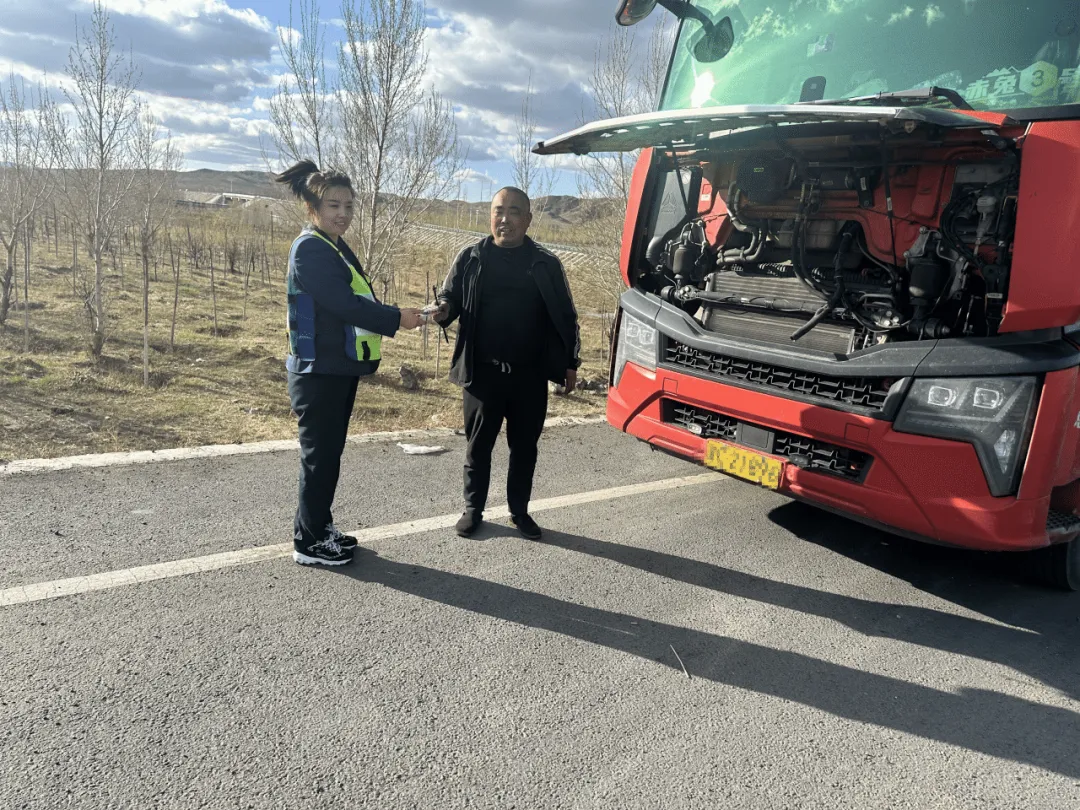 女人与公狍交酡女免费