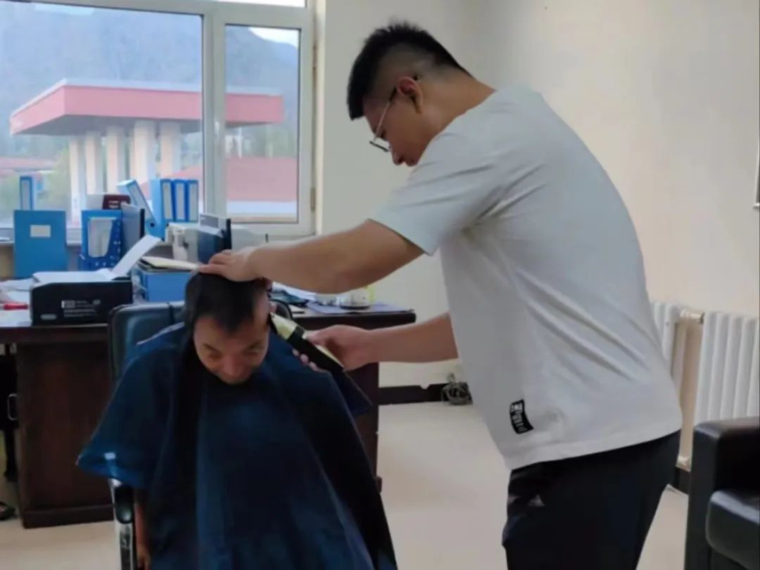 女人与公狍交酡女免费