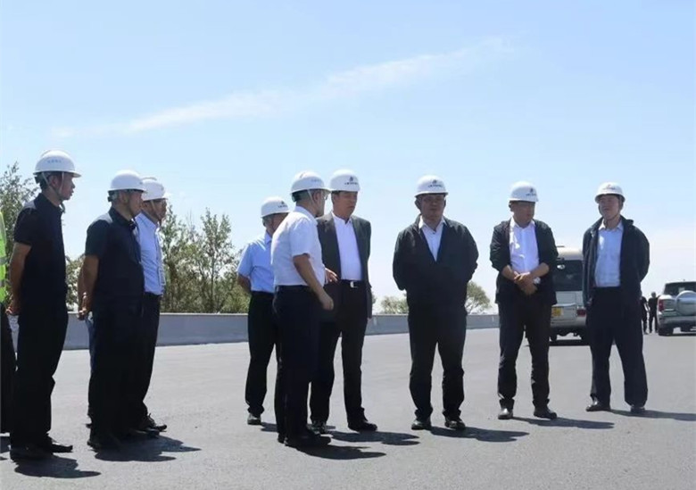 女人与公狍交酡女免费