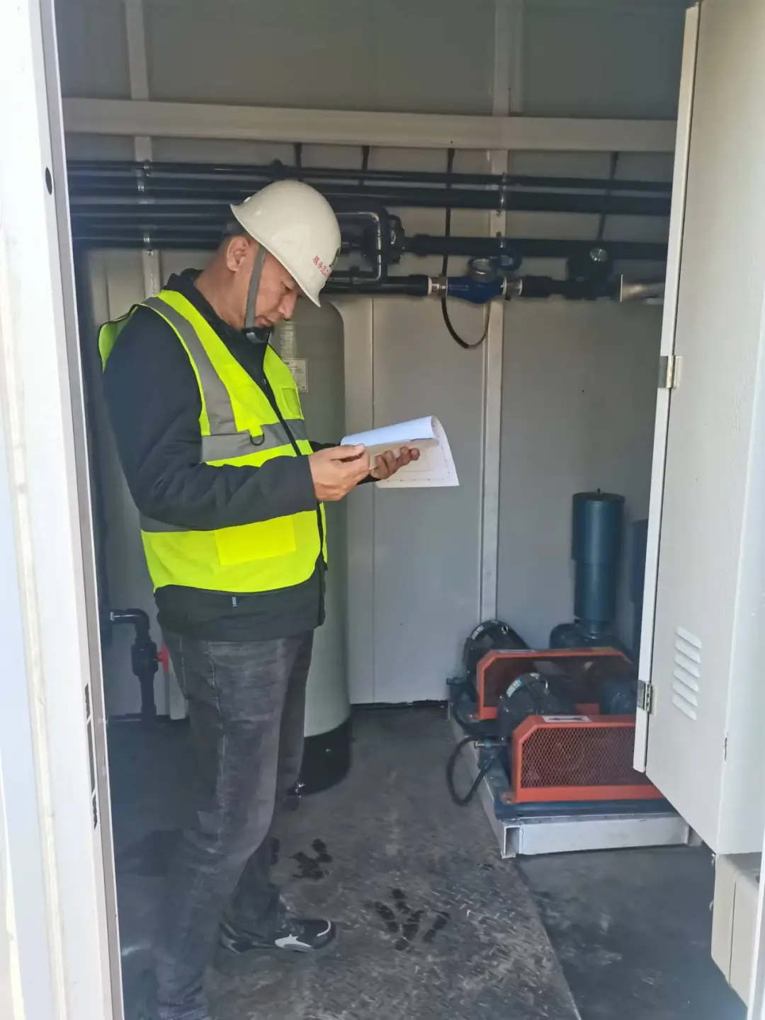 女人与公狍交酡女免费