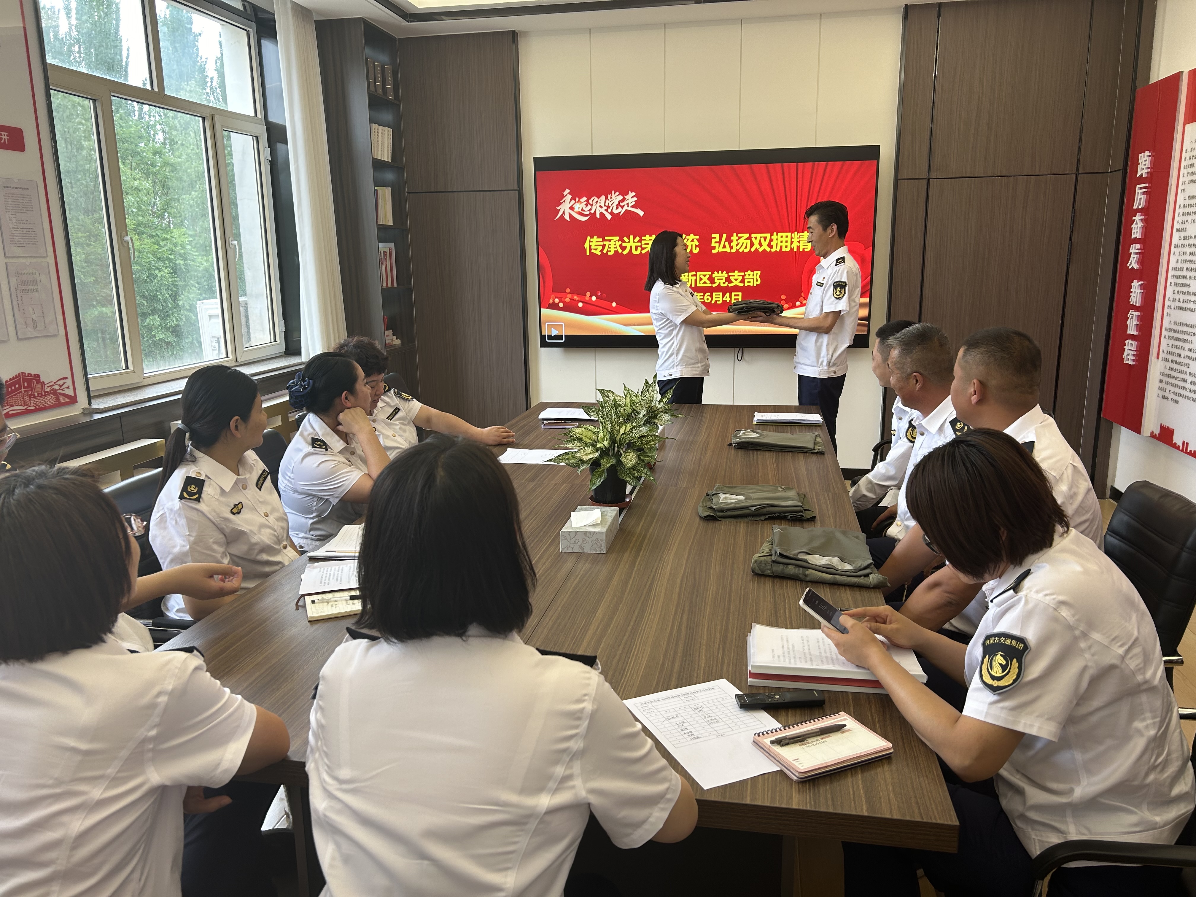 女人与公狍交酡女免费