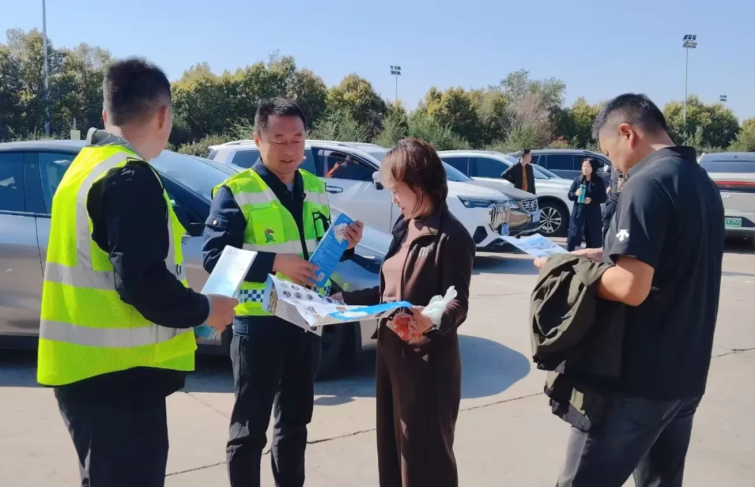 女人与公狍交酡女免费