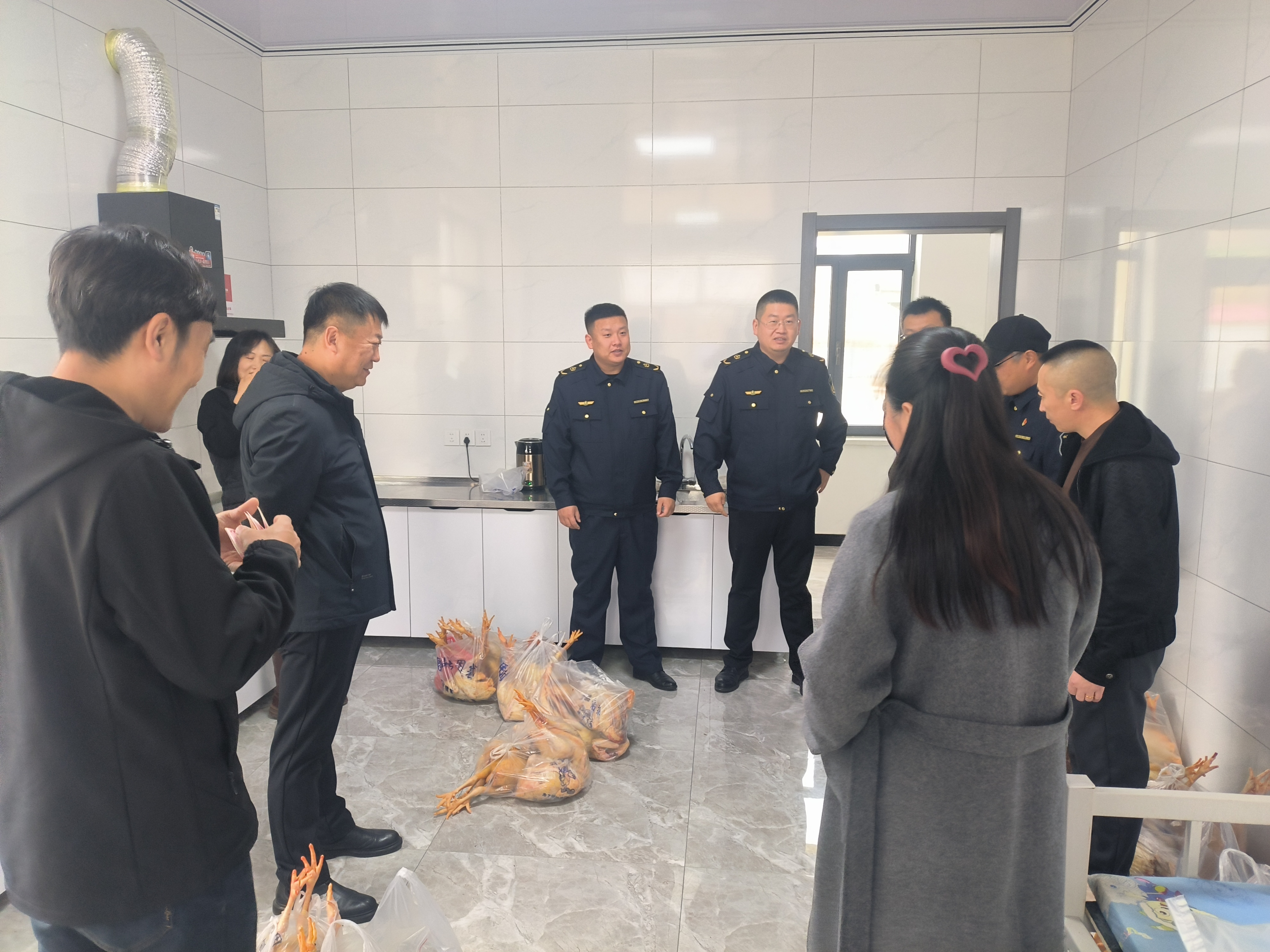 女人与公狍交酡女免费