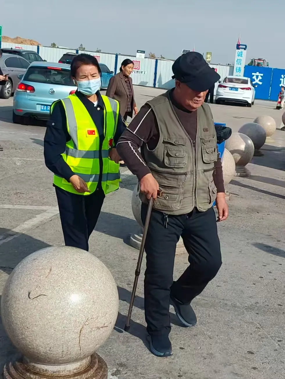 女人与公狍交酡女免费