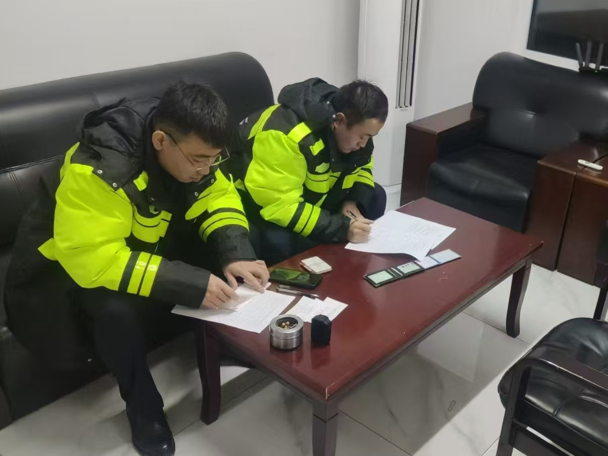 女人与公狍交酡女免费