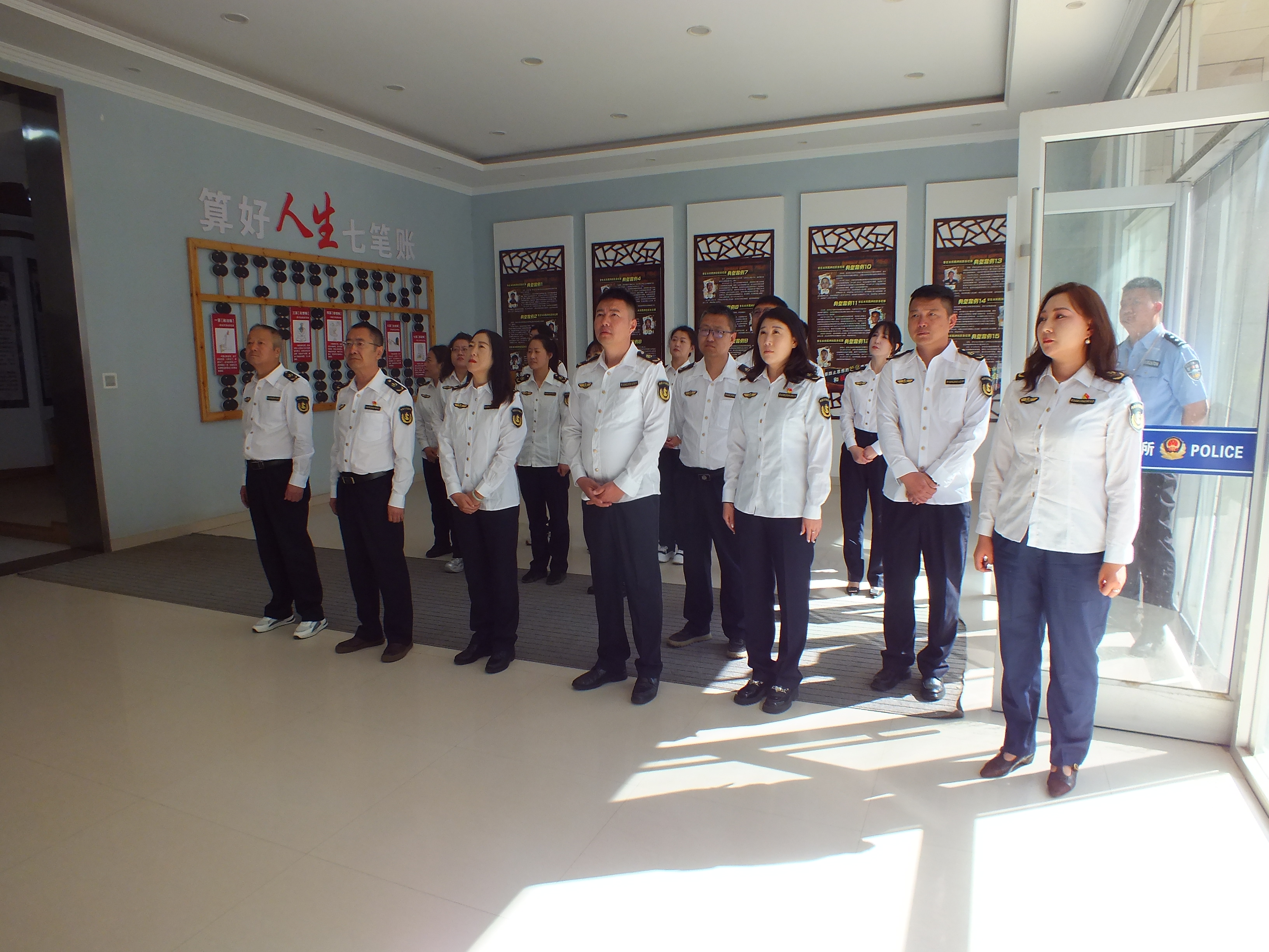 女人与公狍交酡女免费