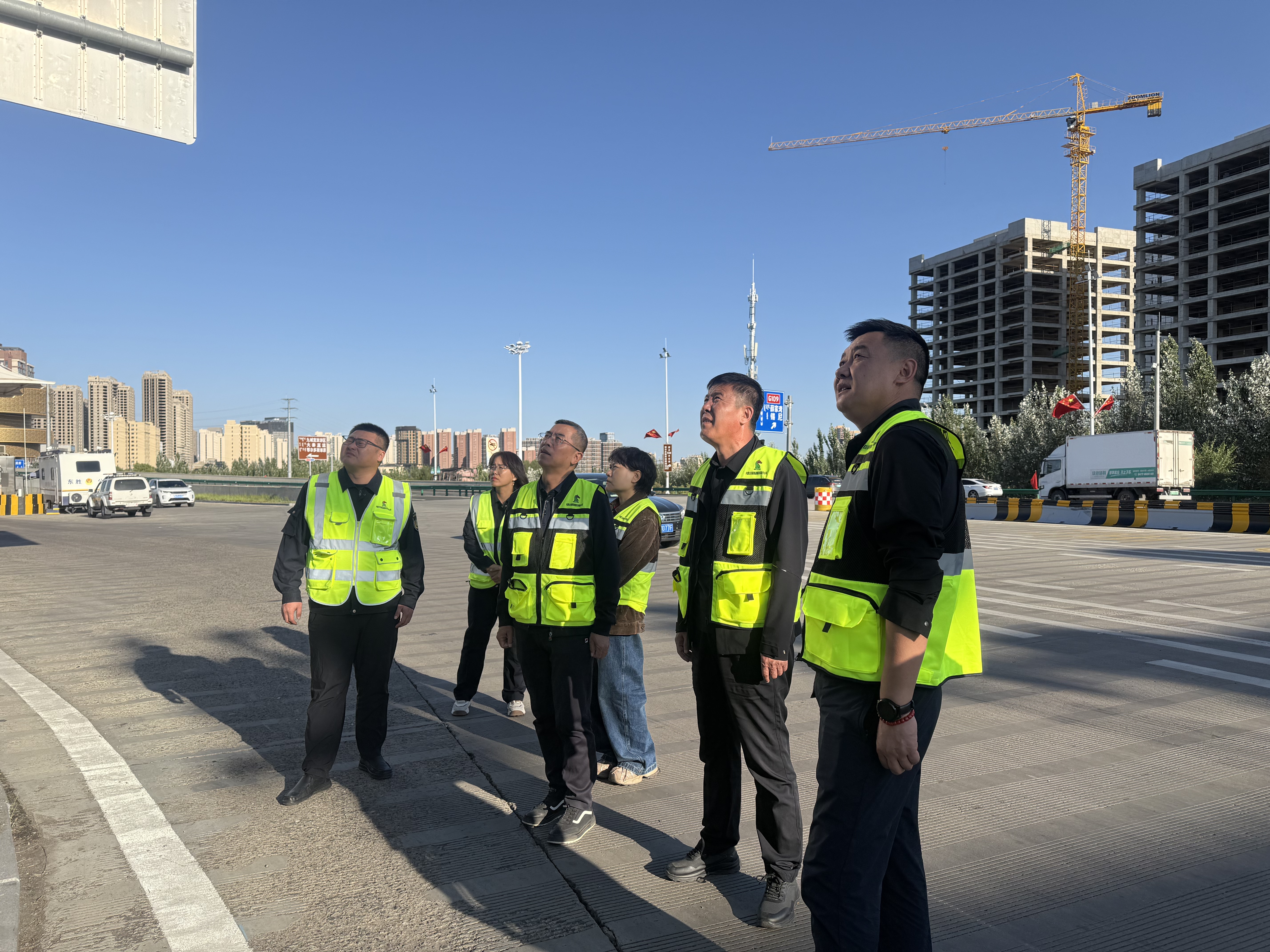 女人与公狍交酡女免费