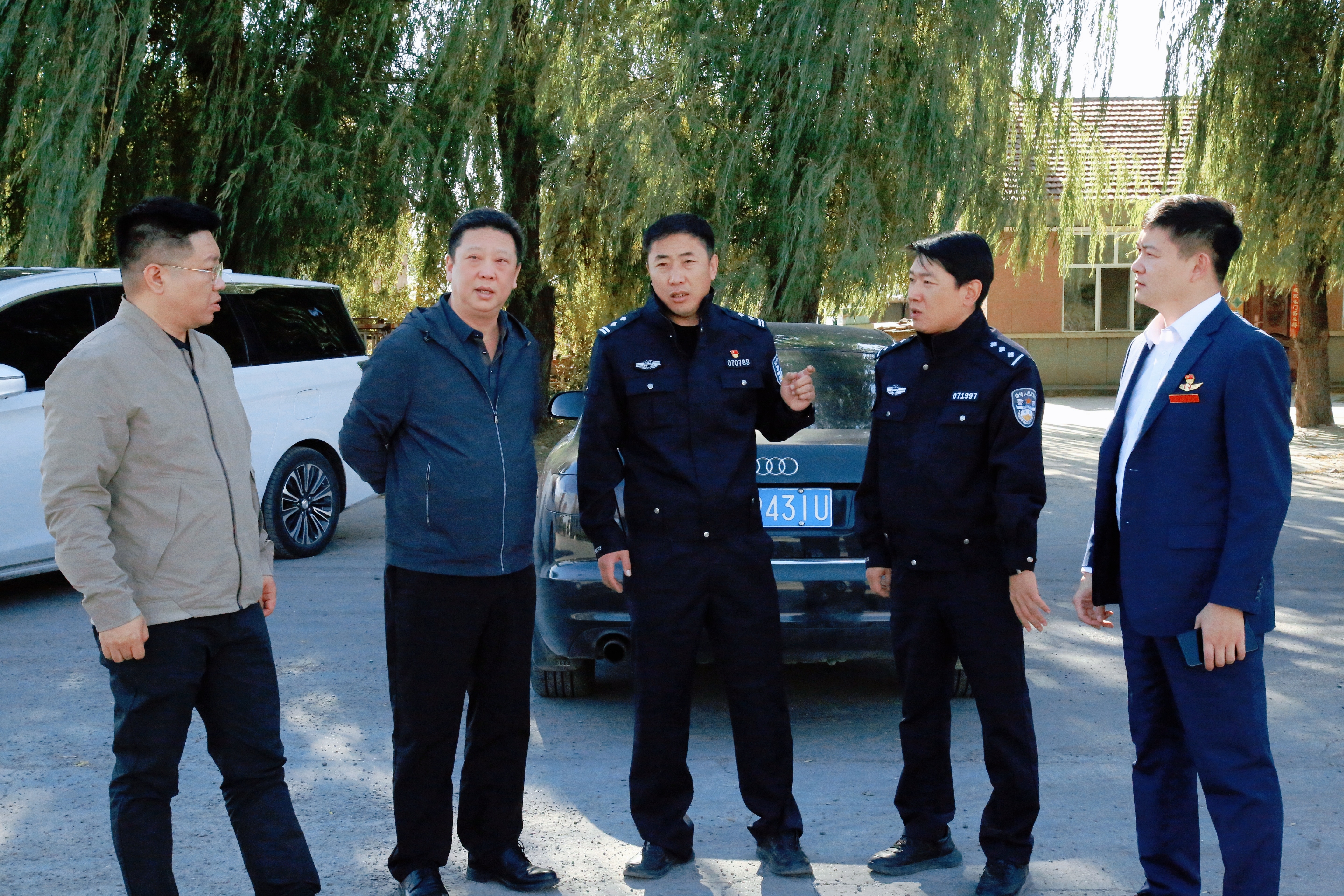 女人与公狍交酡女免费