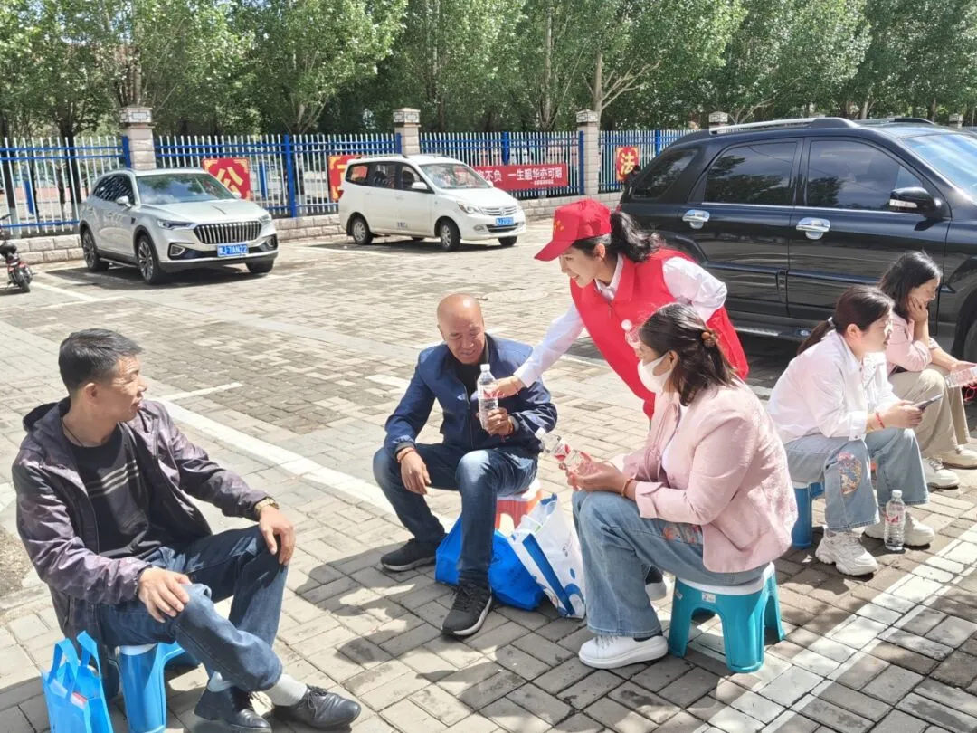 女人与公狍交酡女免费