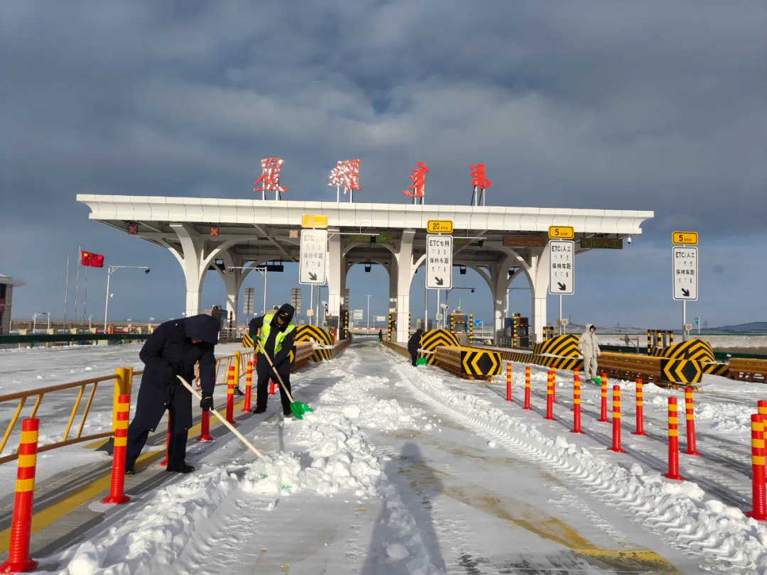 女人与公狍交酡女免费