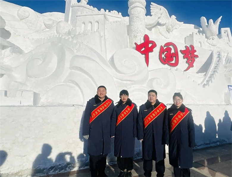 女人与公狍交酡女免费