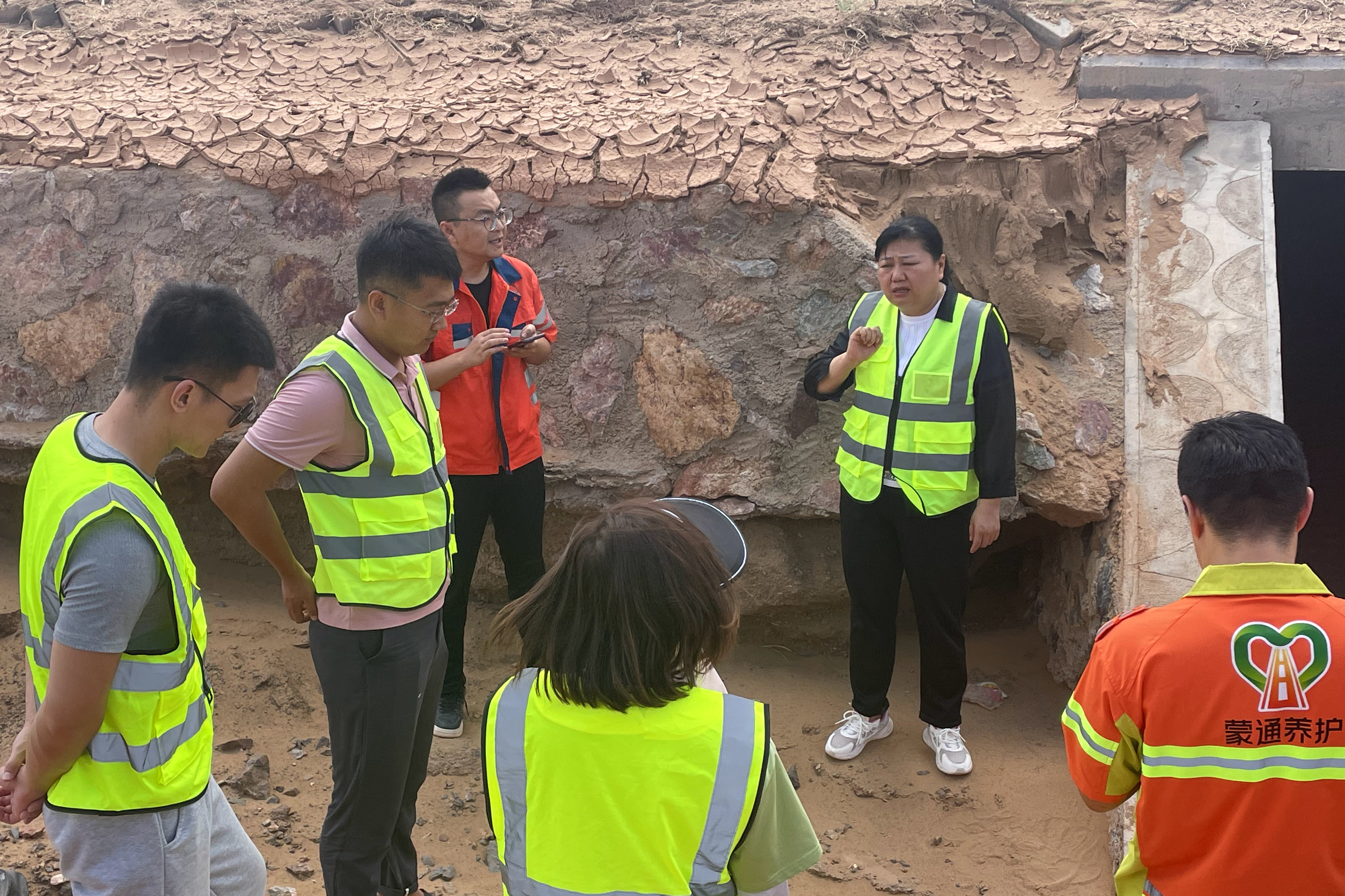 女人与公狍交酡女免费