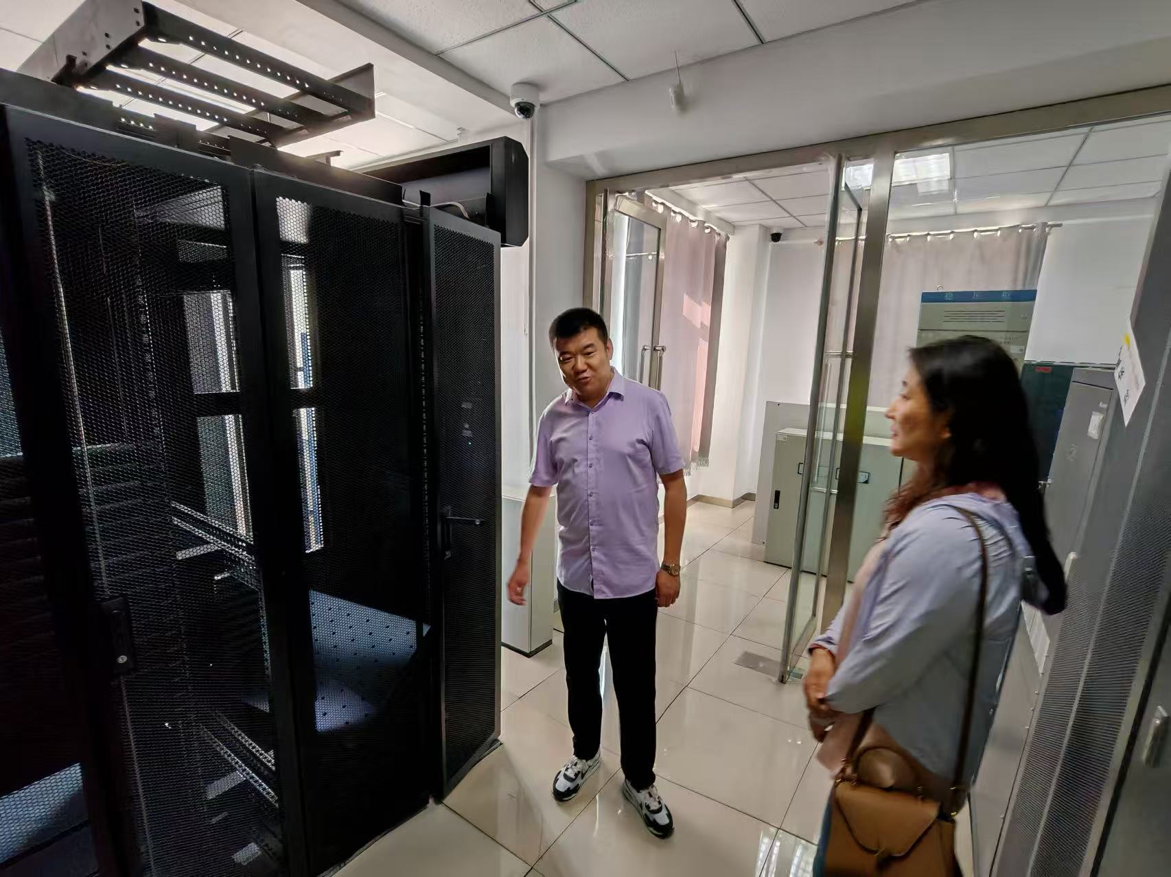 女人与公狍交酡女免费