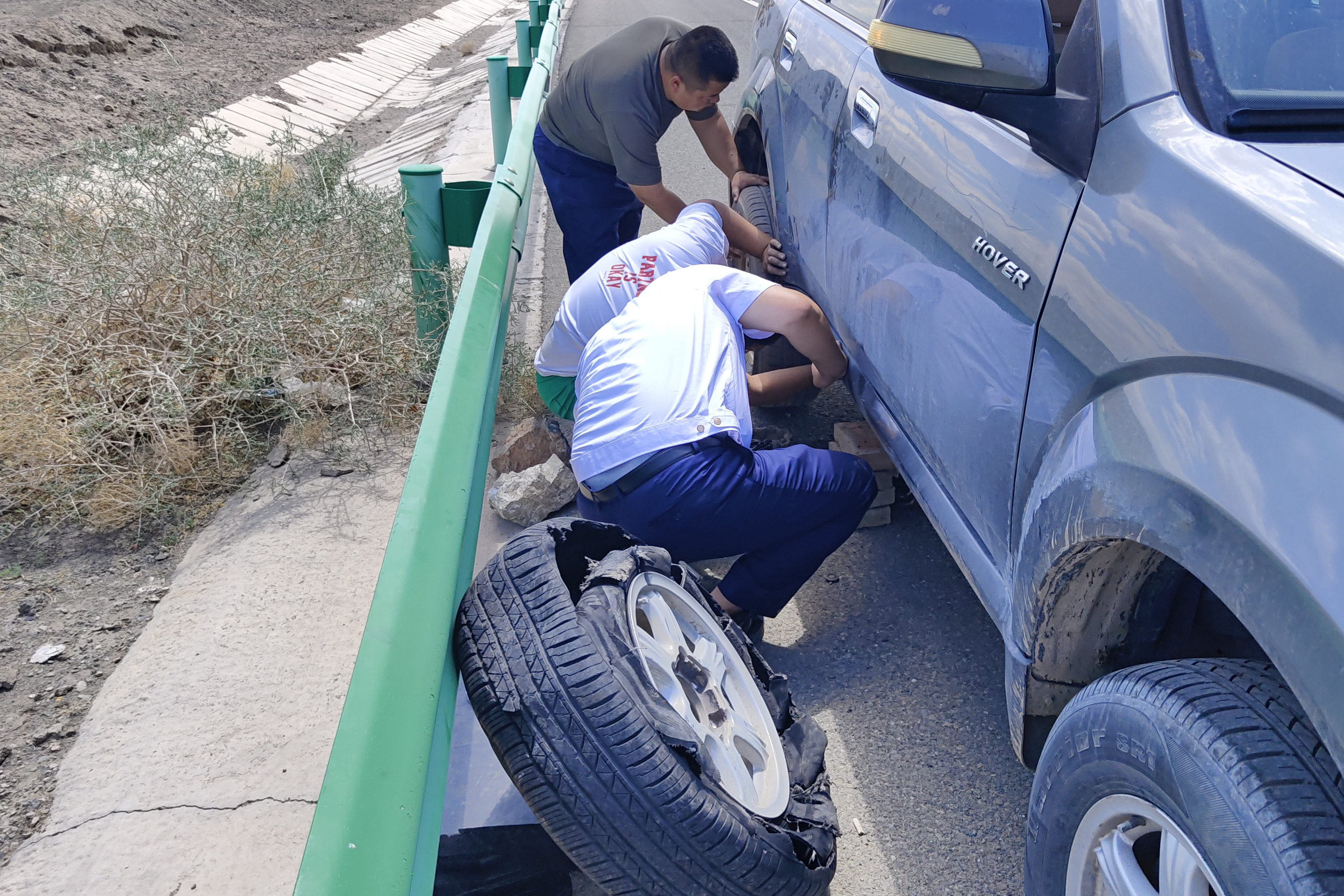 女人与公狍交酡女免费