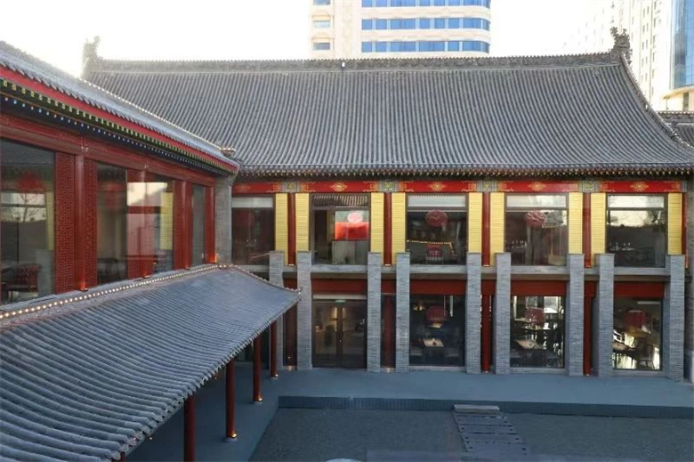 女人与公狍交酡女免费