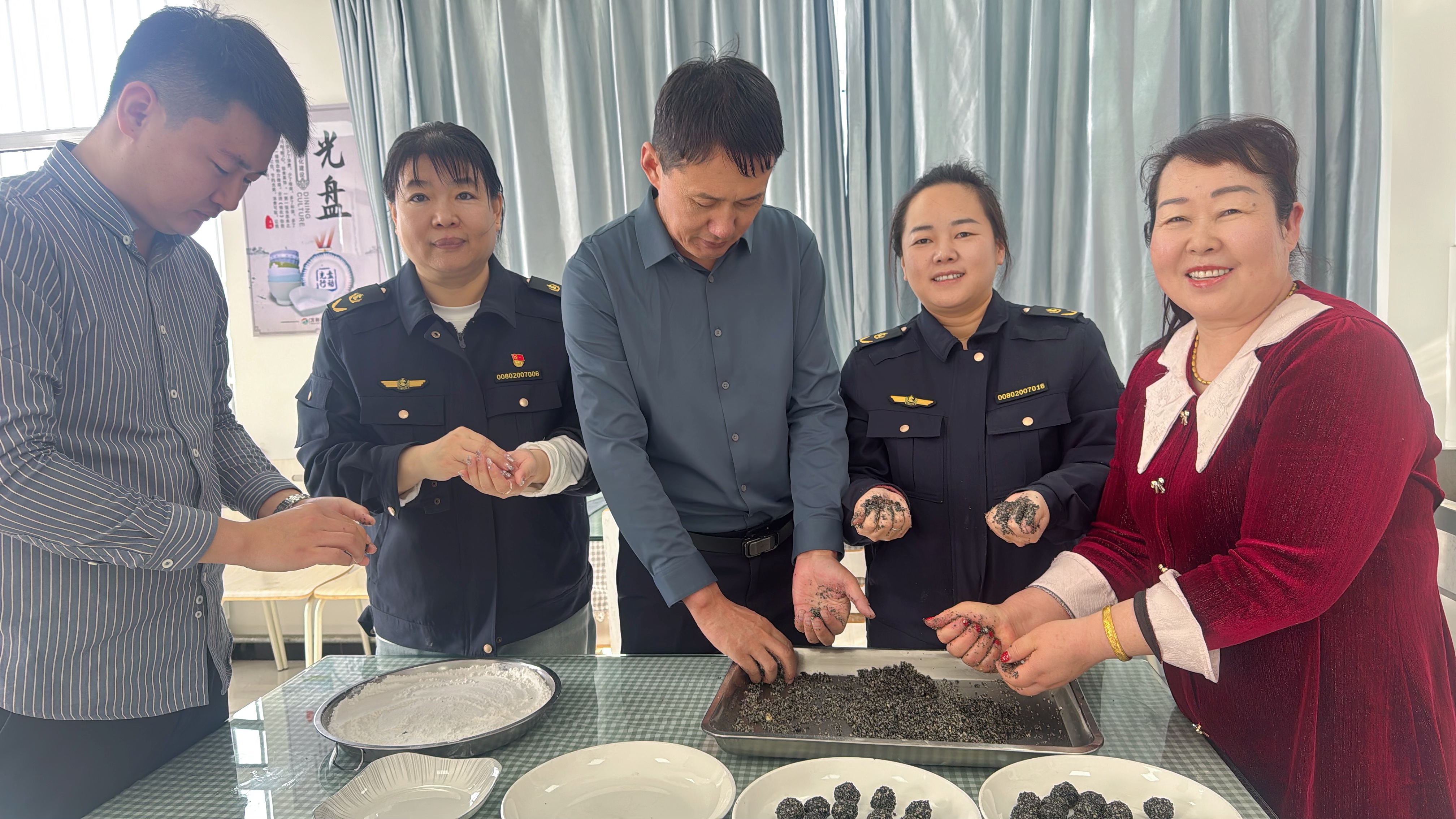 女人与公狍交酡女免费