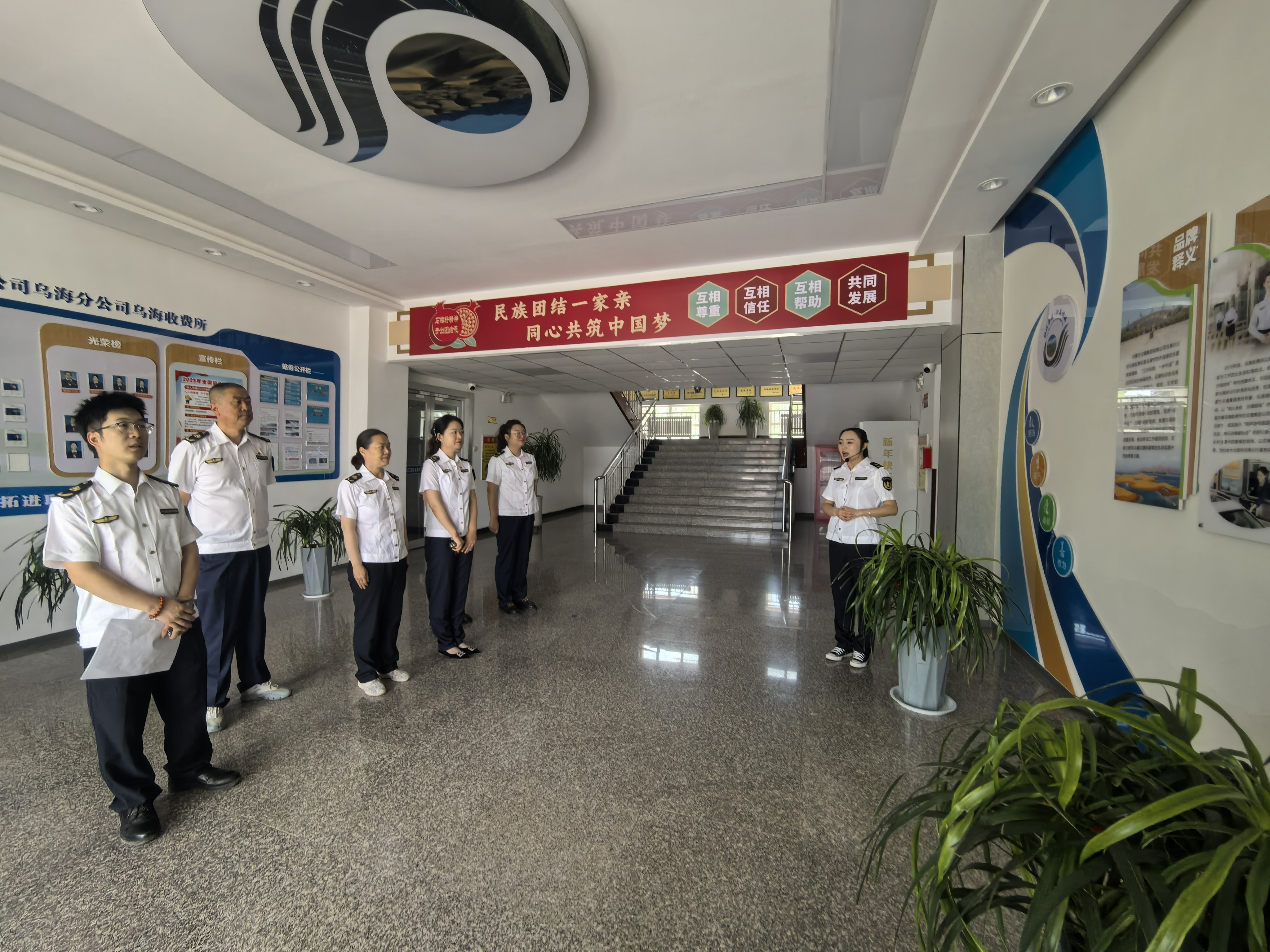 女人与公狍交酡女免费